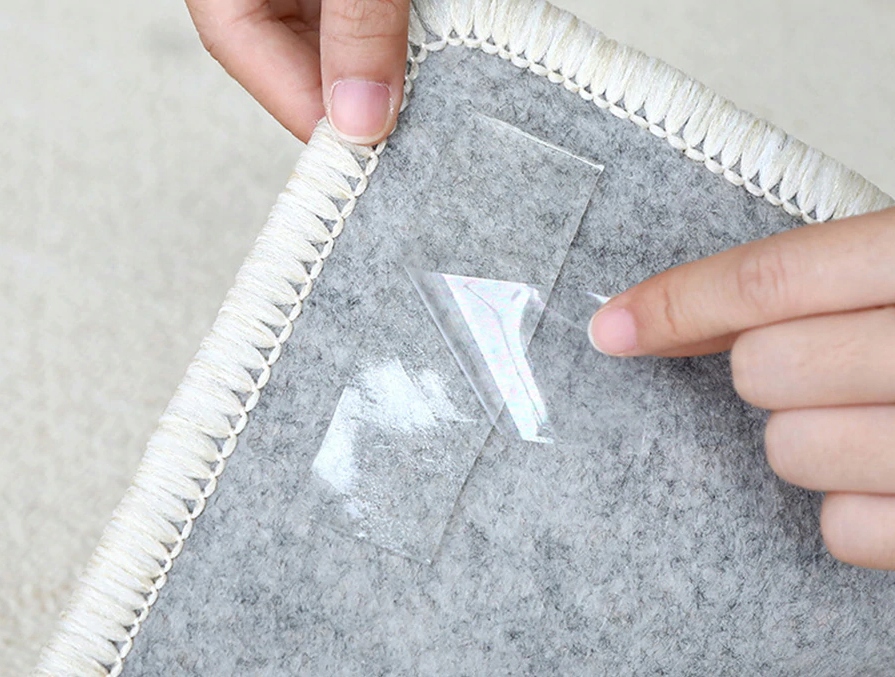 MOCNA TAŚMA DWUSTRONNA DYWANOWA DO WYKŁADZIN Rodzaj taśma