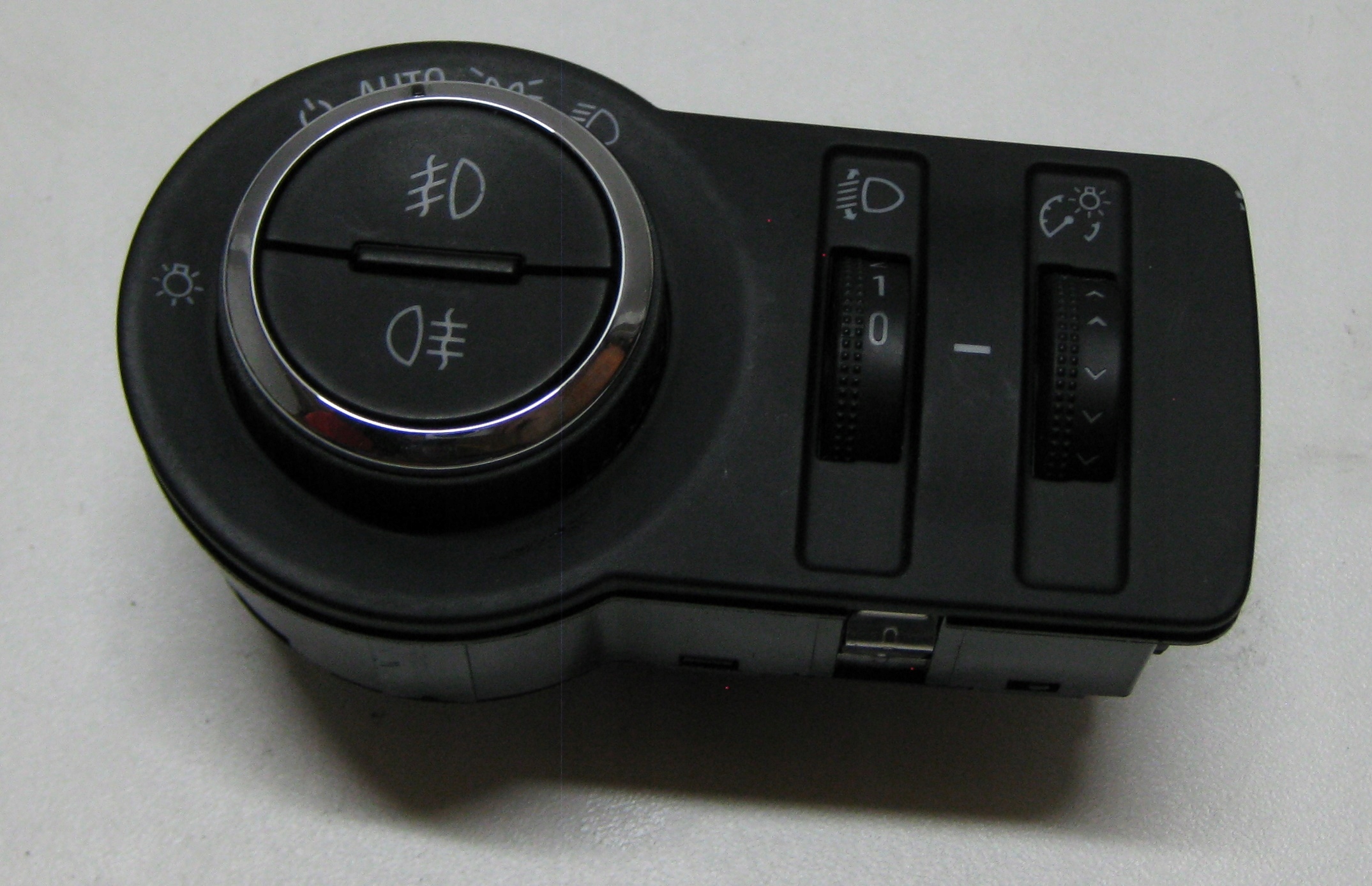 OPEL ASTRA J HB 1.7 CDTI 12R light switch 13268702