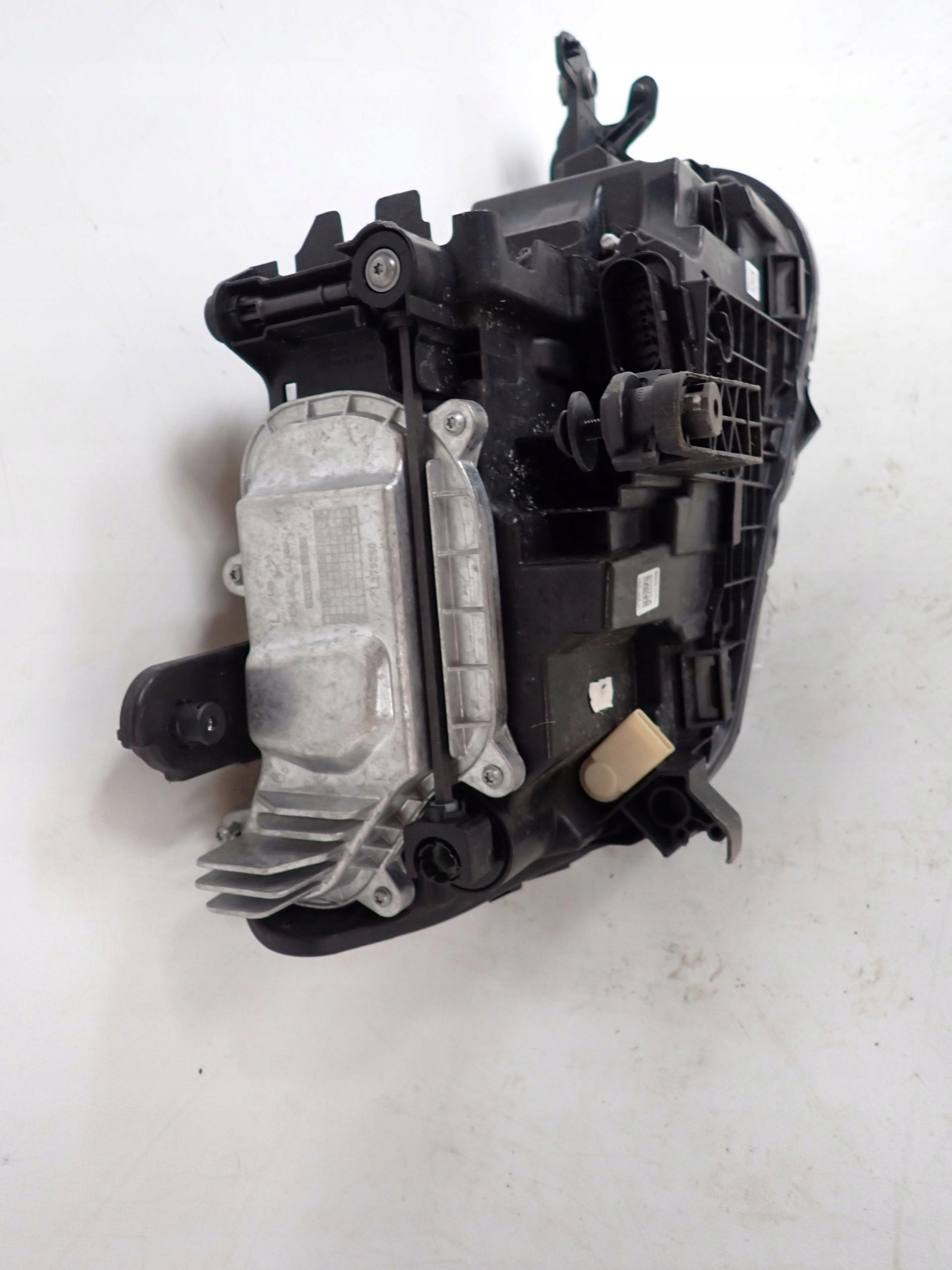 VW T-ROC 2GA LIFT 21- light left front front FULL LED 2GA941035