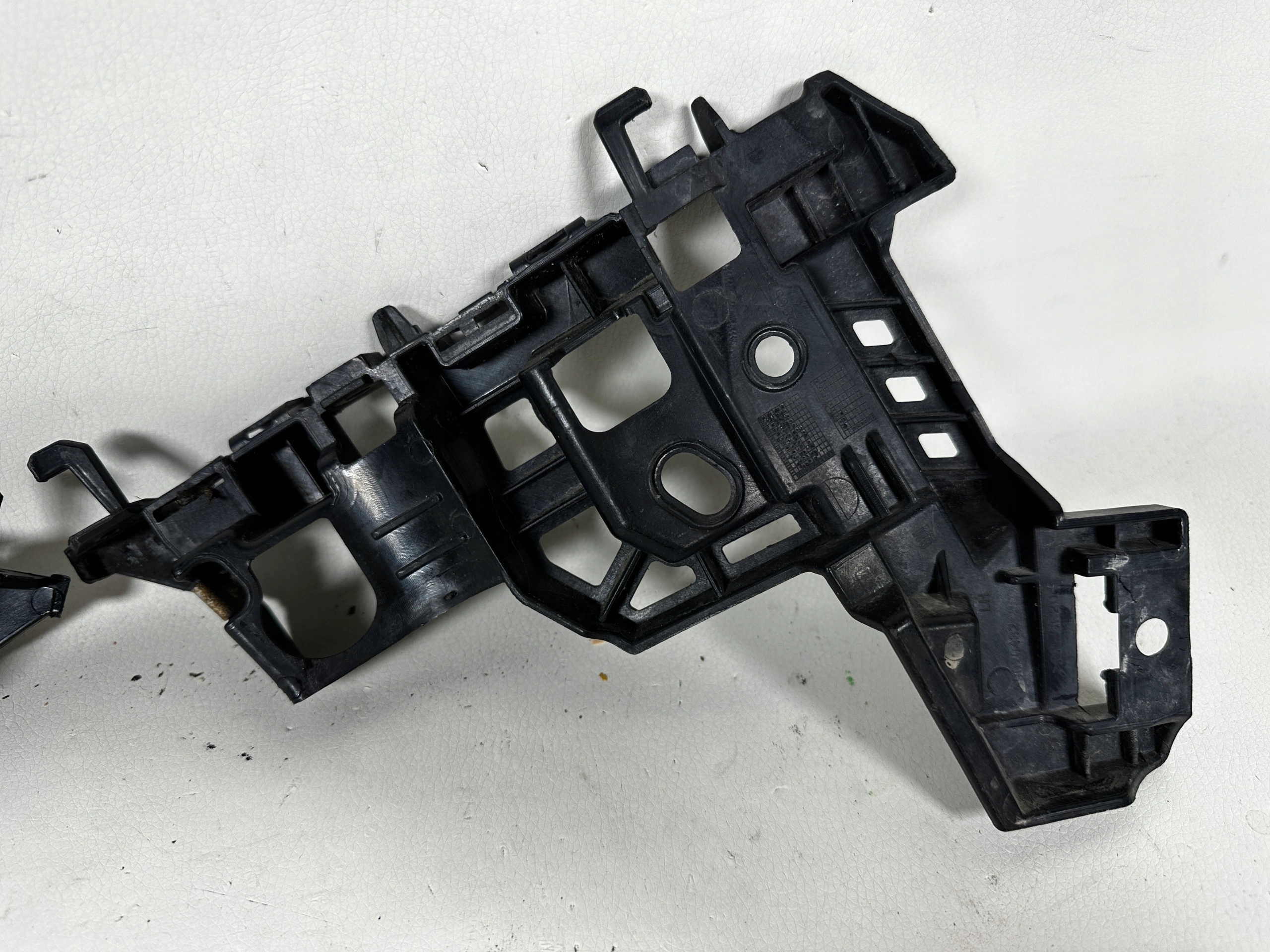 OPEL ASTRA K V bumper bracket front front right left 39020433 39020432