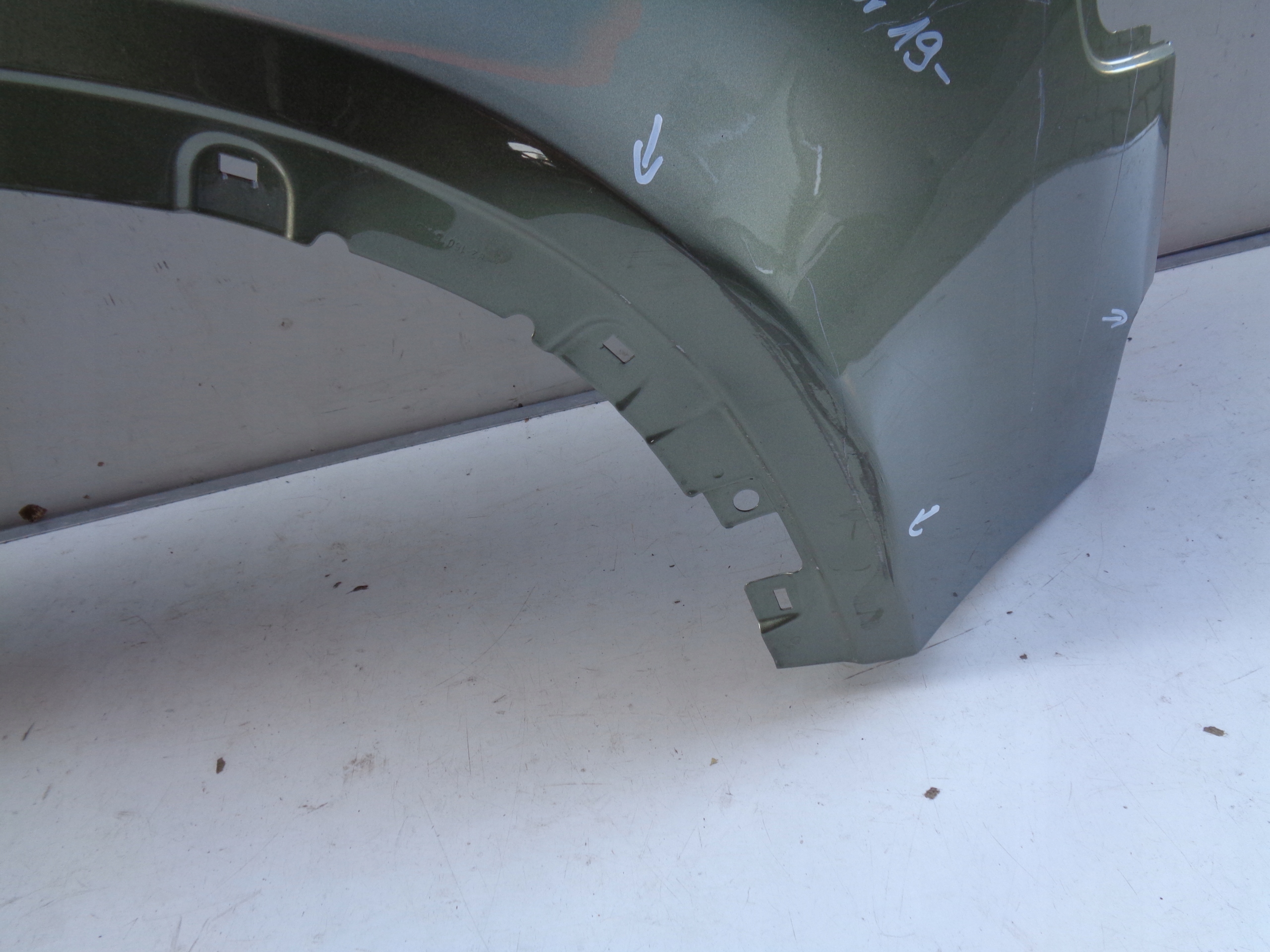 PARAFANGO DESTRA LAND ROVER DEFENDER II 19- NR 36762