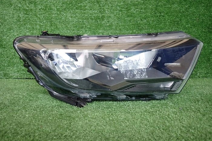 FORD TOURNEO CONNECT MK3 III 23- reflektor right light right