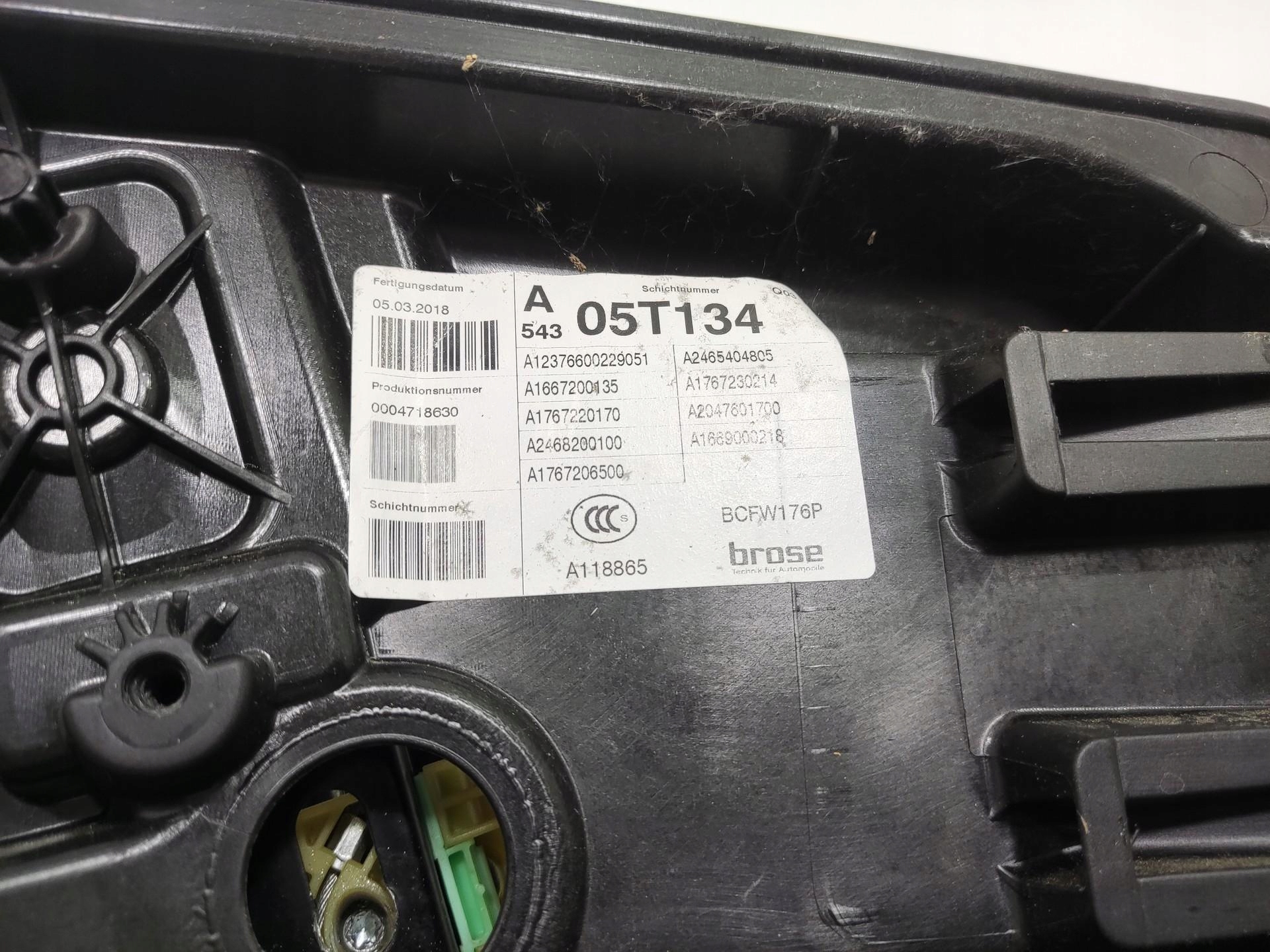 mechanism window regulator left front MERCEDES A-KLASA 2012-2015 A1767206500