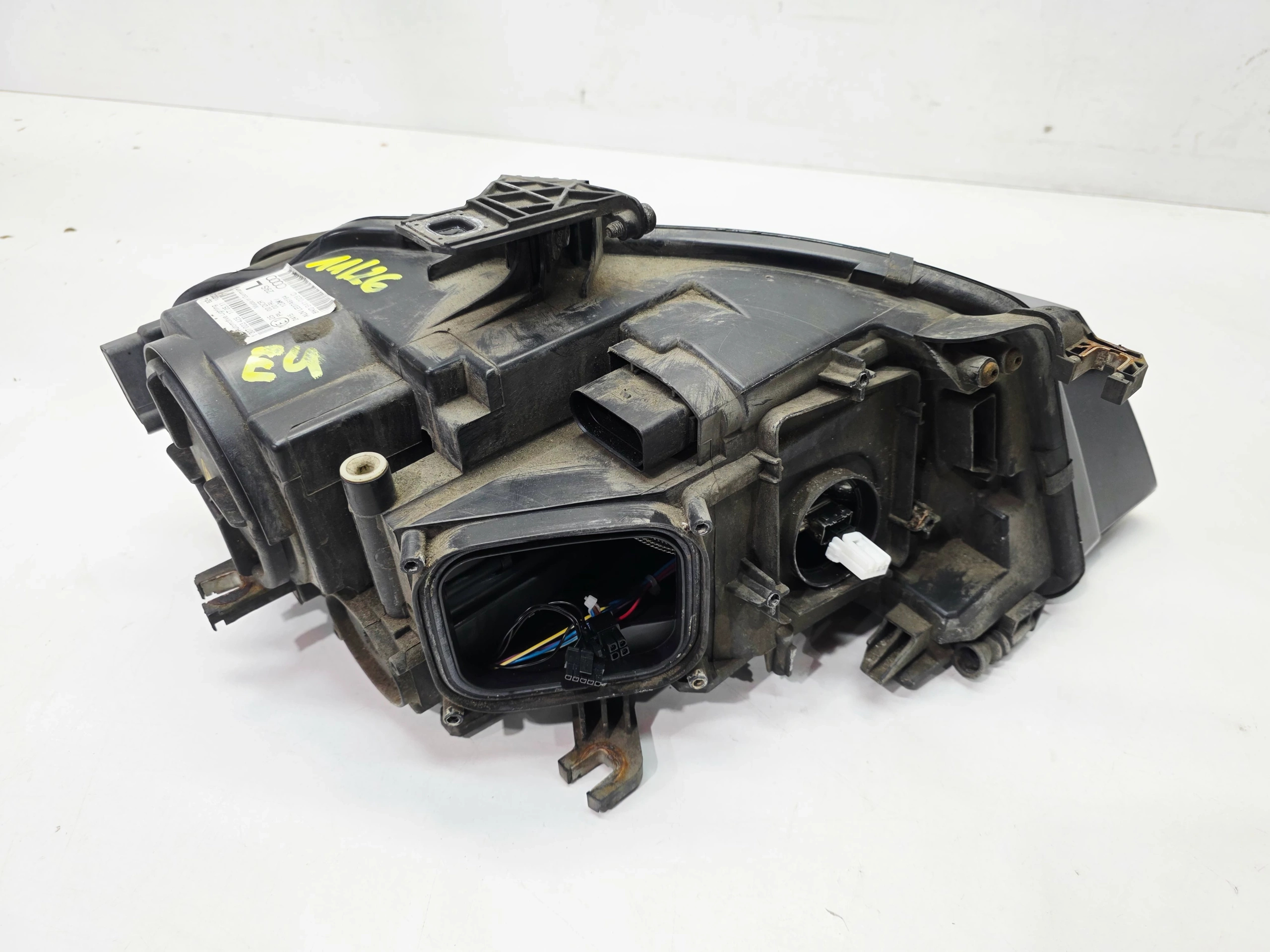 REFLEKTOR light left front BI XENON LED AUDI A4 B8 8K0941029C EU 11/26