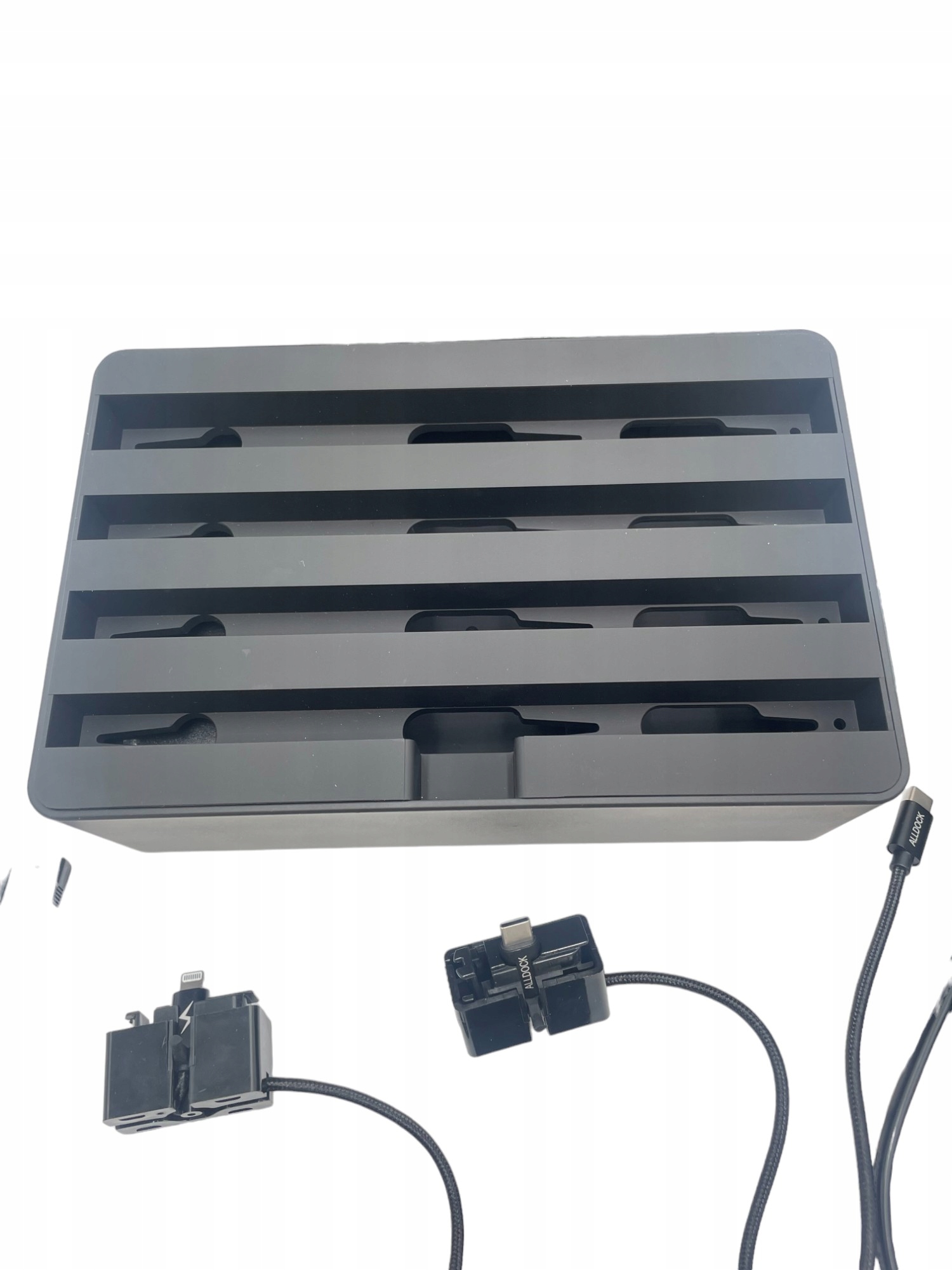 ALLDock Uniwersalna multiładowarka CLASSIC Black 10316+akcesoria_OUTLET Kod producenta 10316