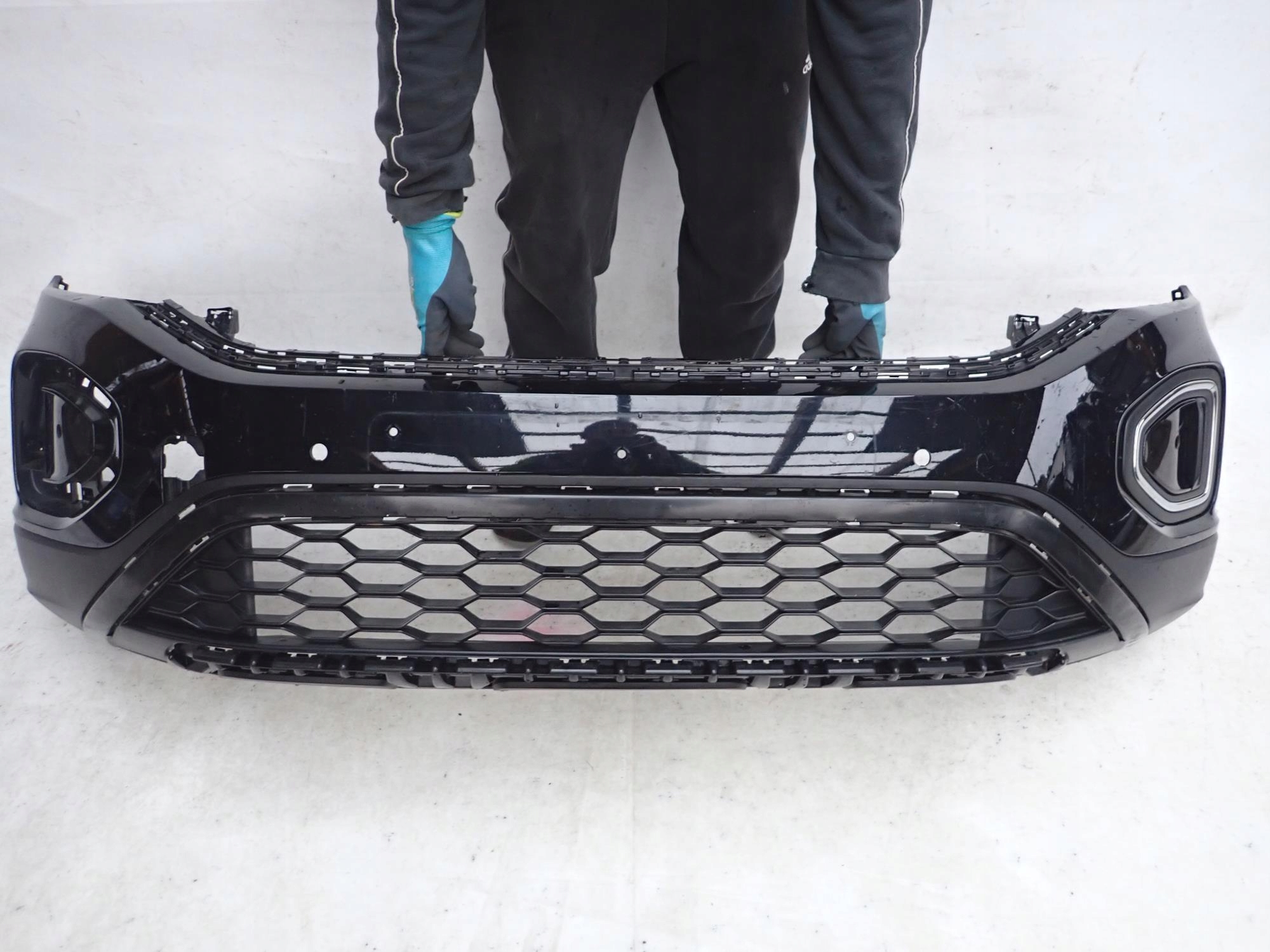 VW T-ROC LIFT 21-> nárazník předek přední 6XPDC