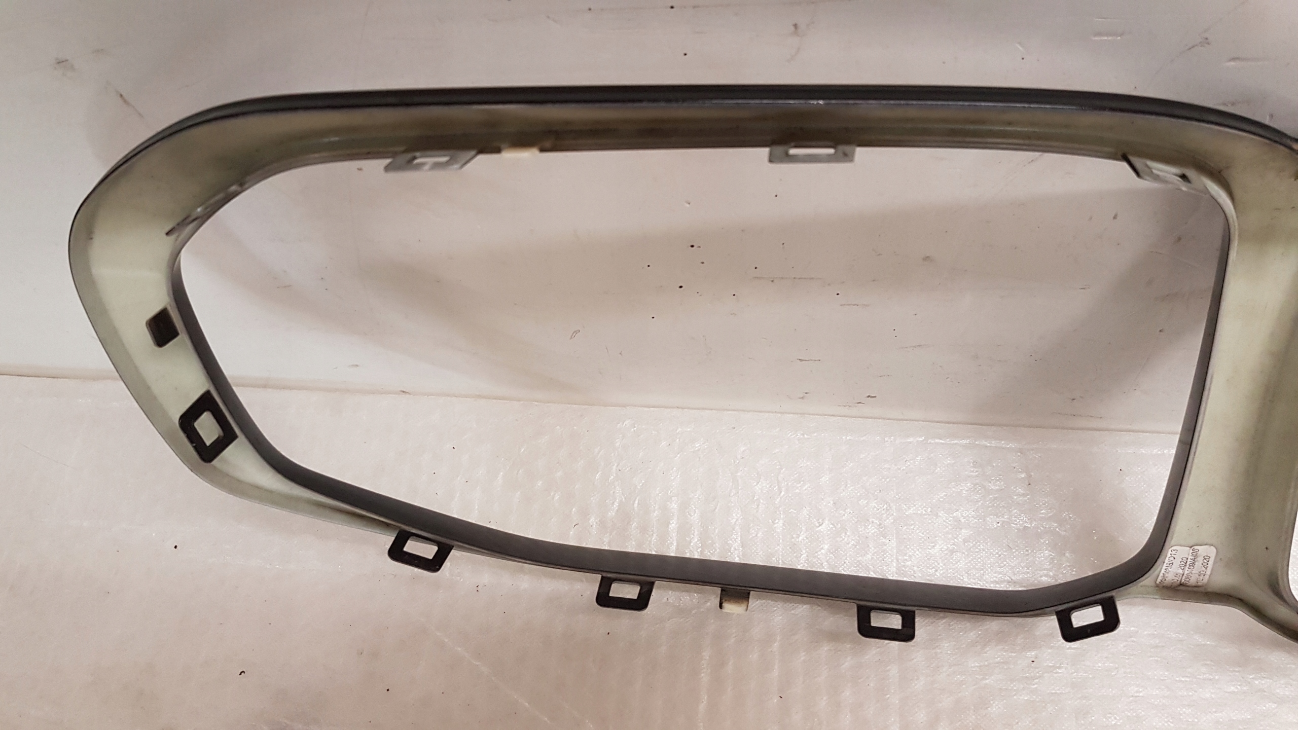 Grill der Stoßstange Grill BMW F40 SHADOWLINE