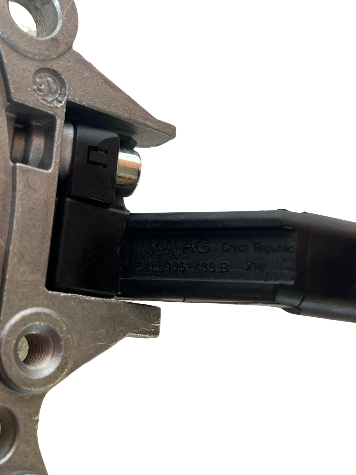 Uszczelniacz wału 04L103173A 1.6 2.0 TDI Producent części Volkswagen OE