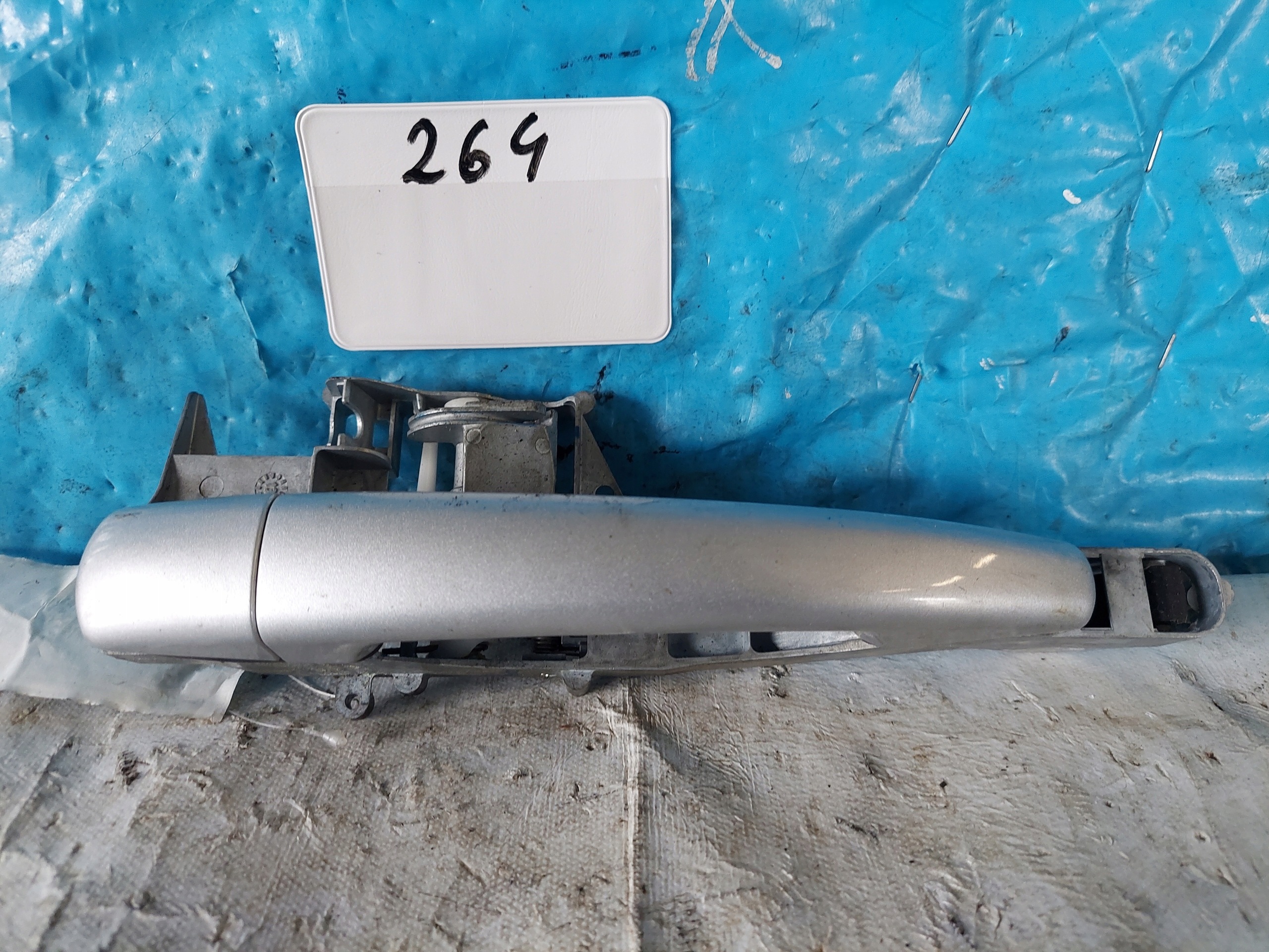 handle right front PEUGEOT 208 2013 R