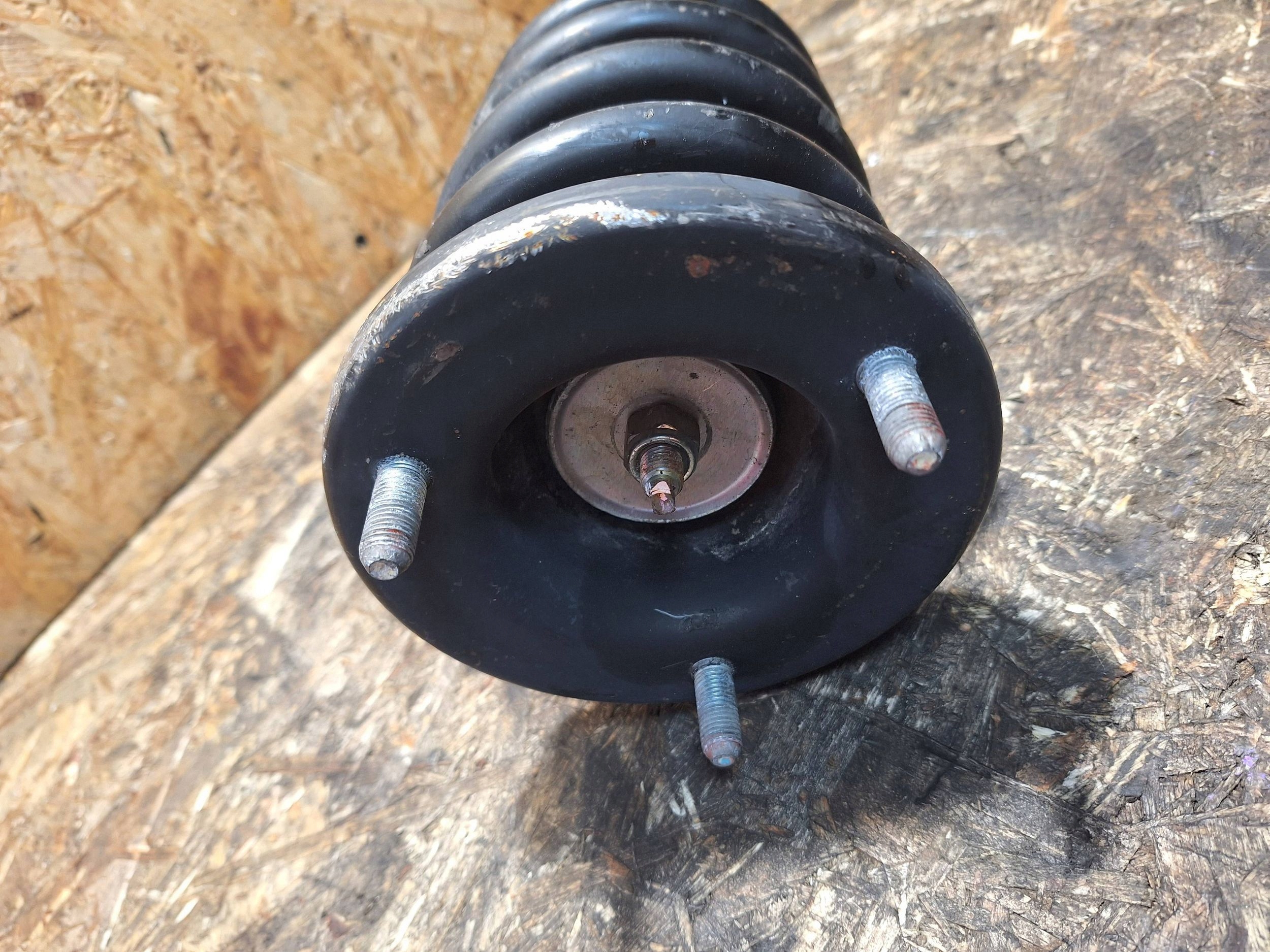 shock absorber front right=left MITSUBISHI L200 V 15- 406A099