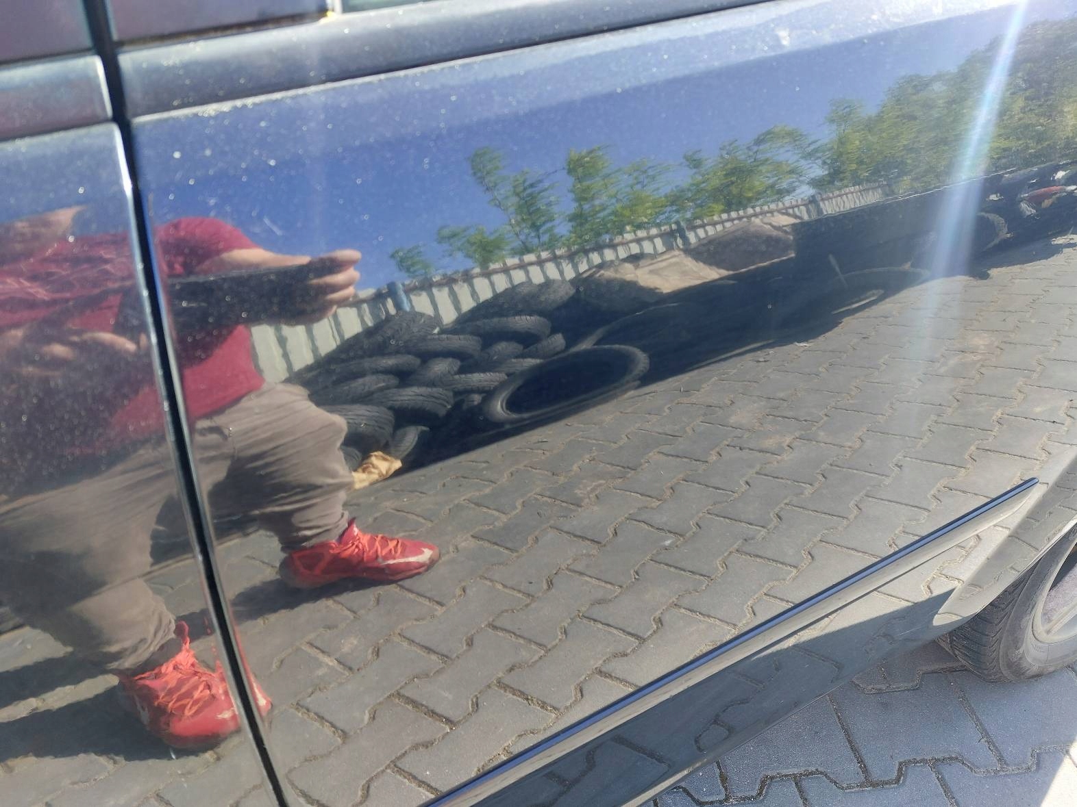 DRZWI KOMPLETNE LEWY TYŁ FOCUS MK2 KOMBI F3 Producent części Ford OE