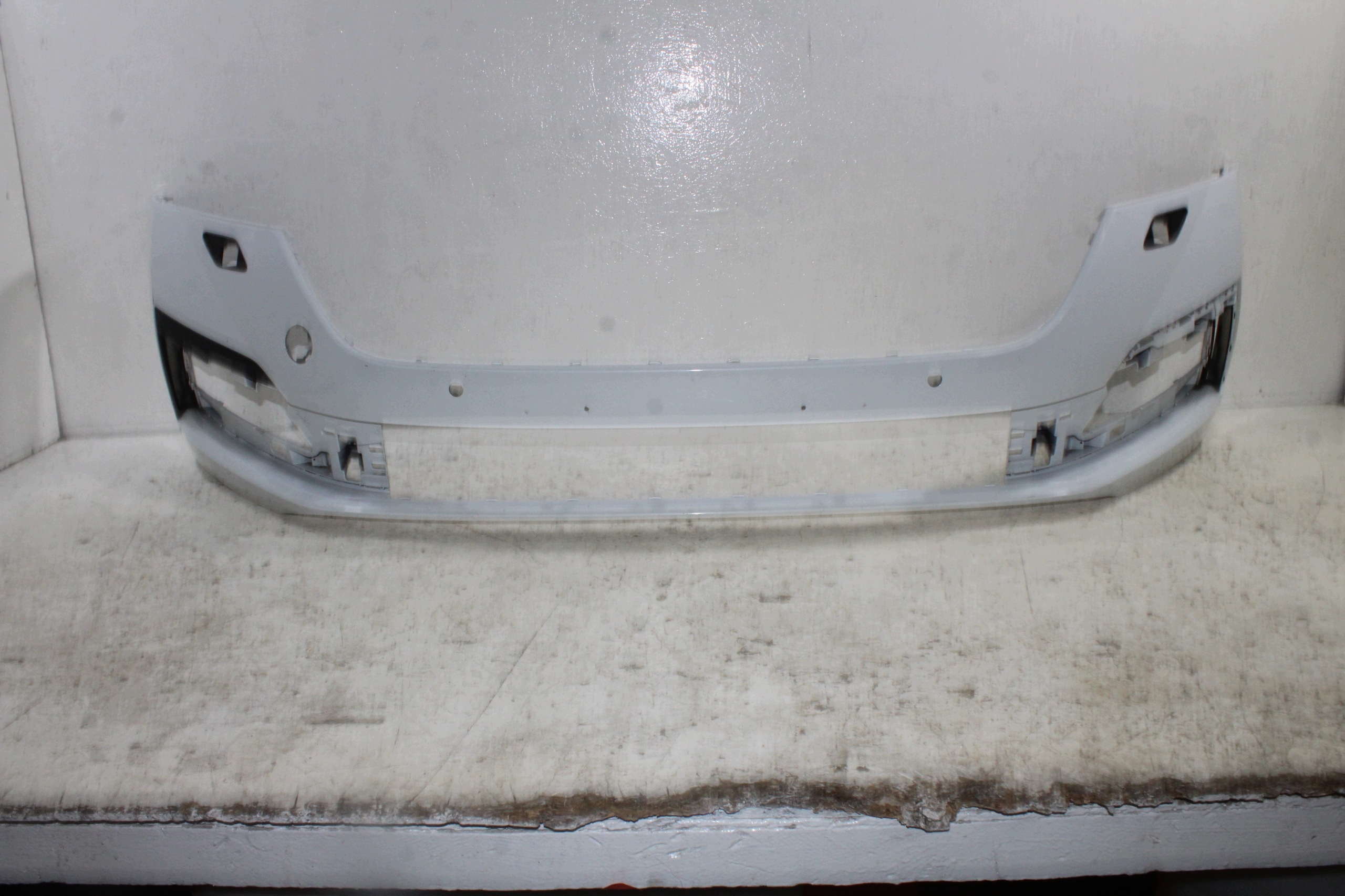 Skoda Octavia IV bumper front front 5E3807221