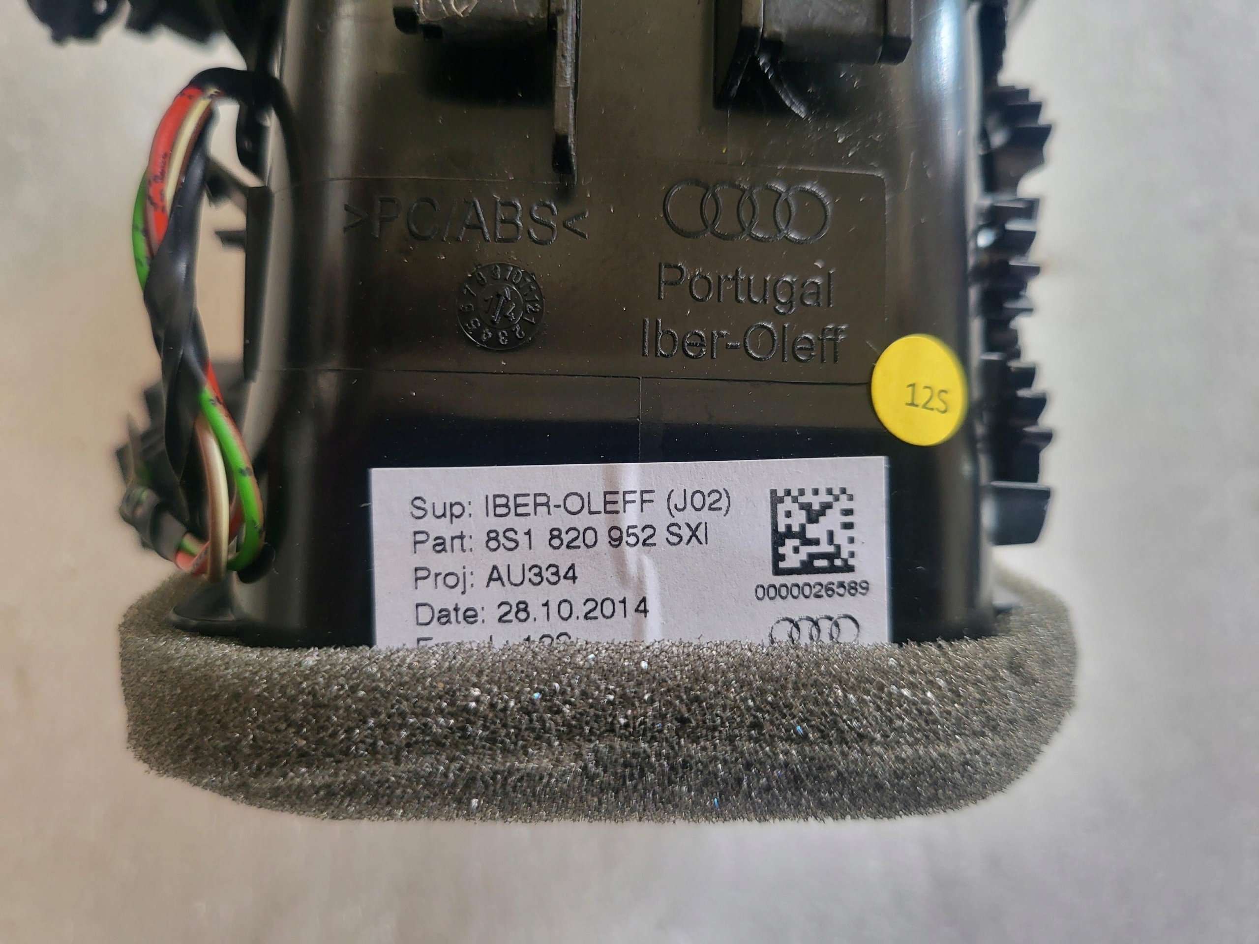 grid air conditioning devices right central AUDI TT 8S 2015- 8S1820952SXI