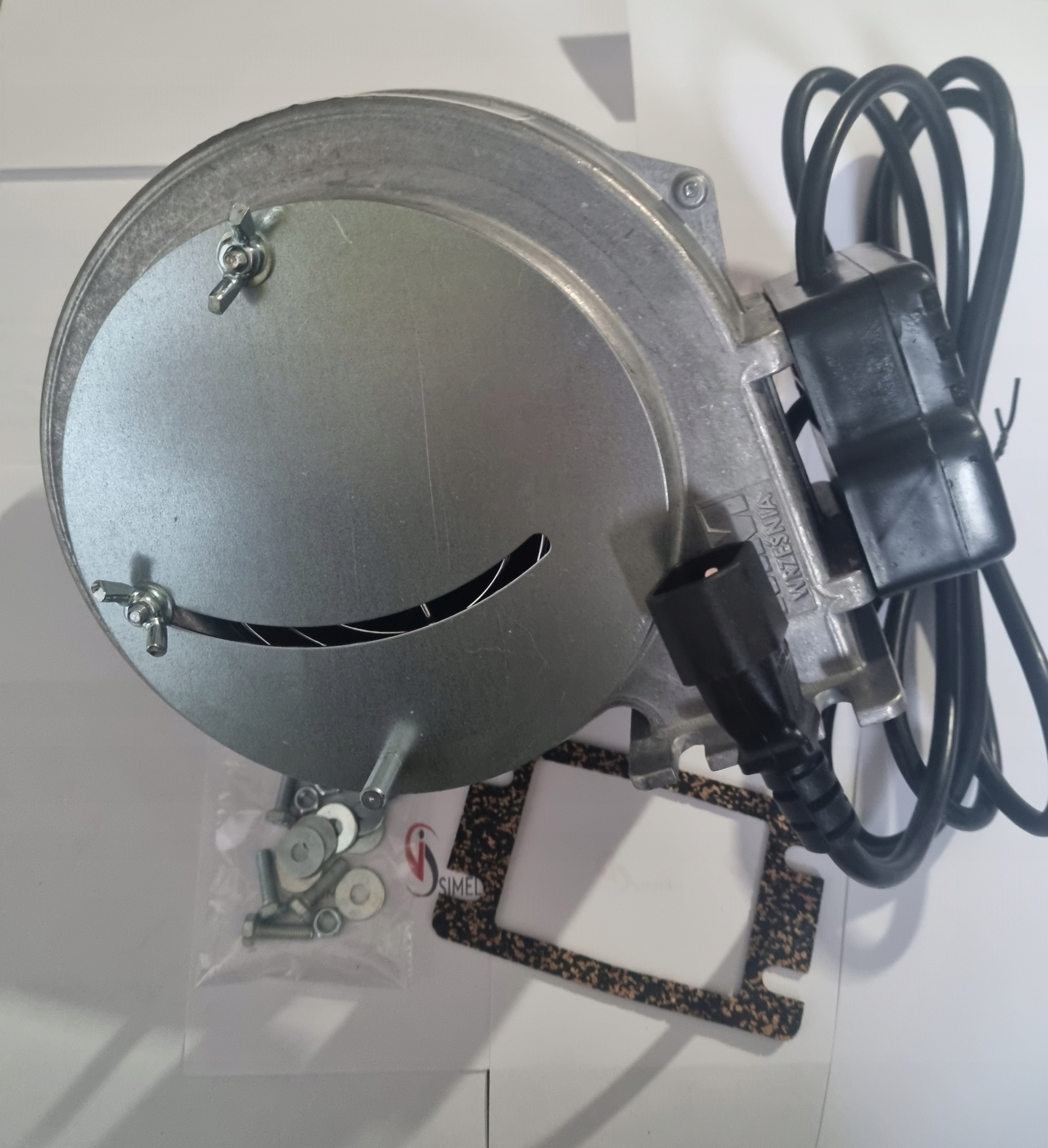 Fúkač Ventilátor pece C.o. Wpa 06 clona, 83W Ebm kábel zástrčka 2m Ús