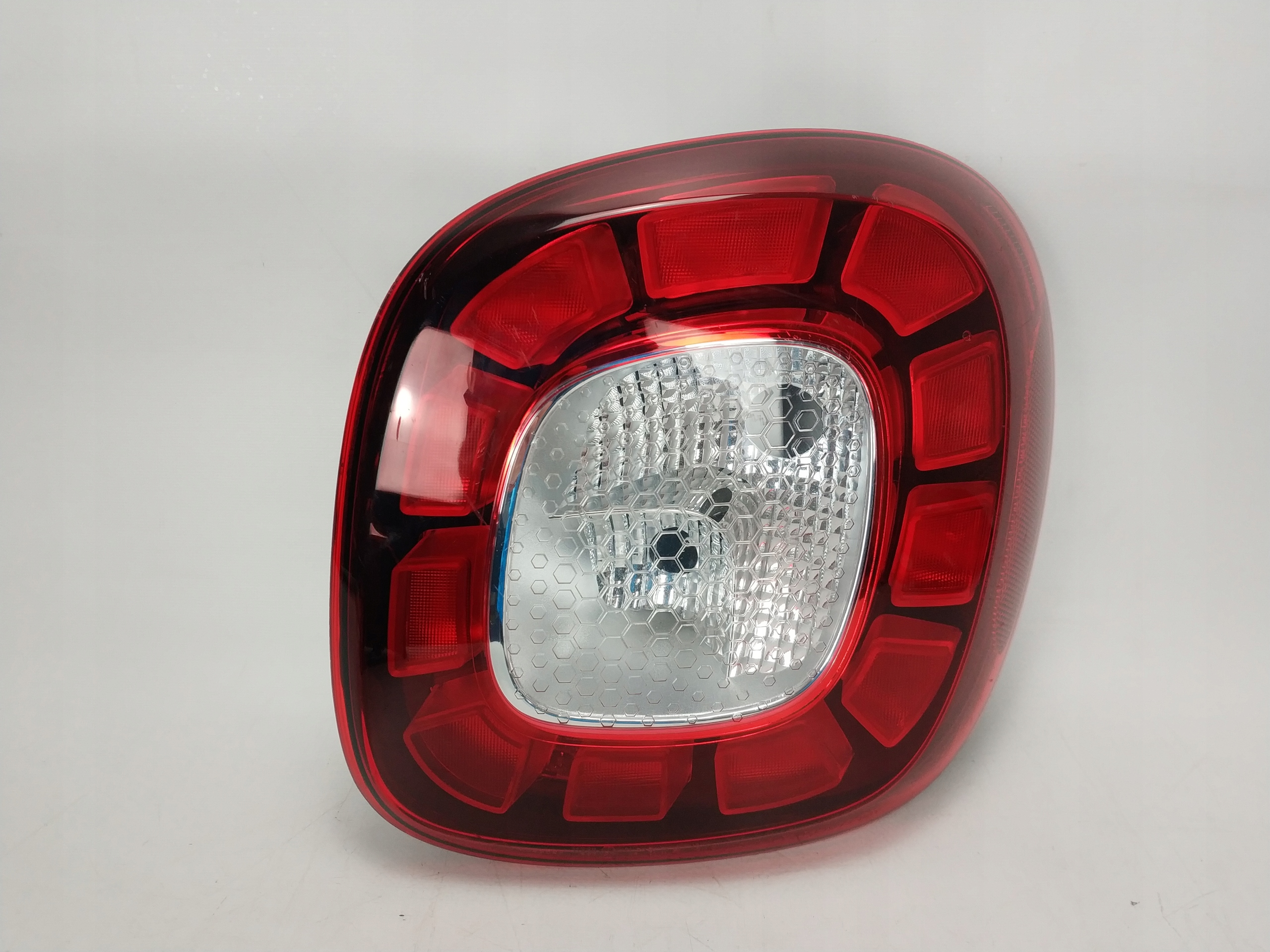SMART FORFOUR II 2 453 lampa LED tył tylna prawa