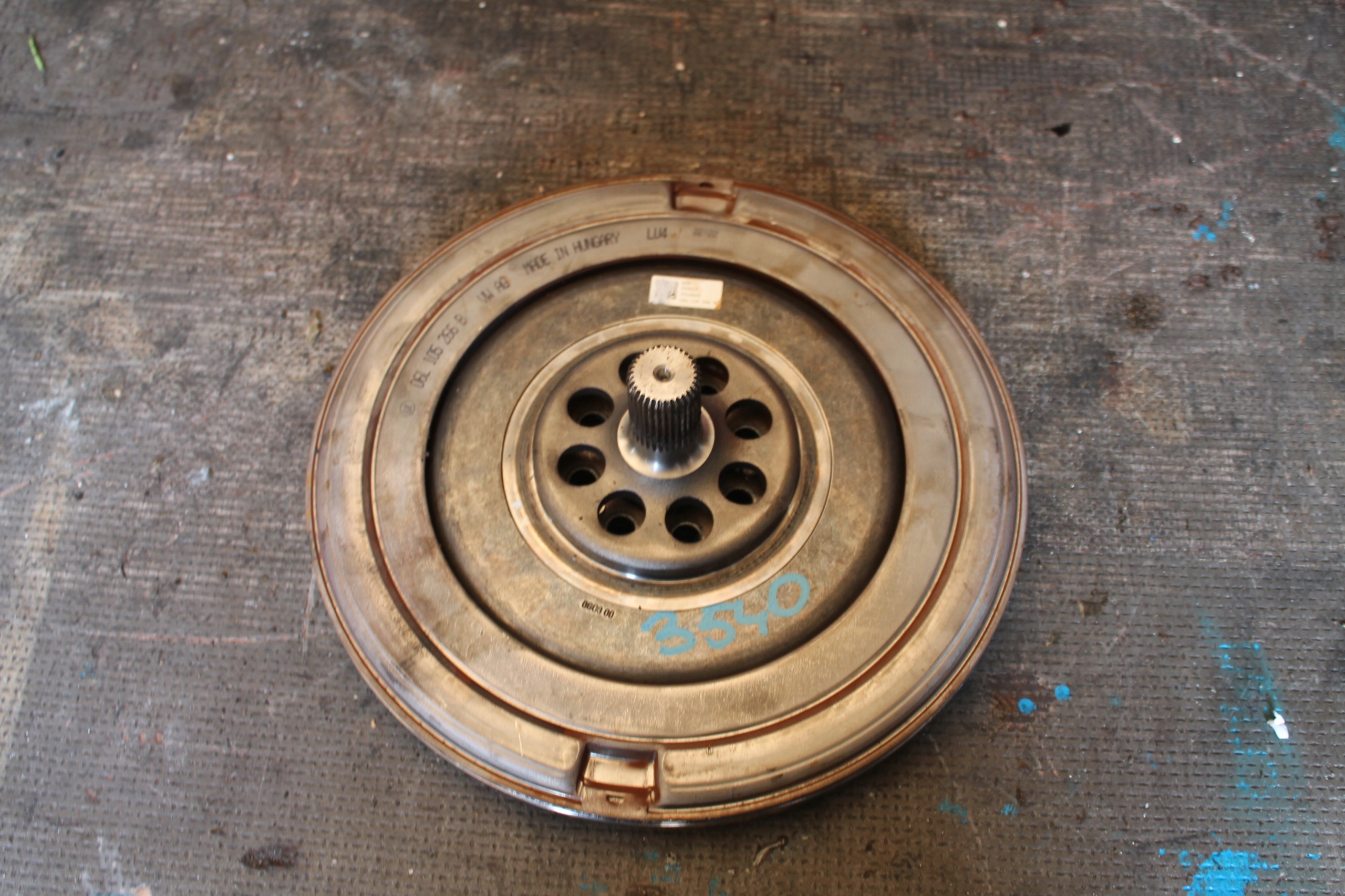 3540. wheel flywheel AUDI 06L105266B