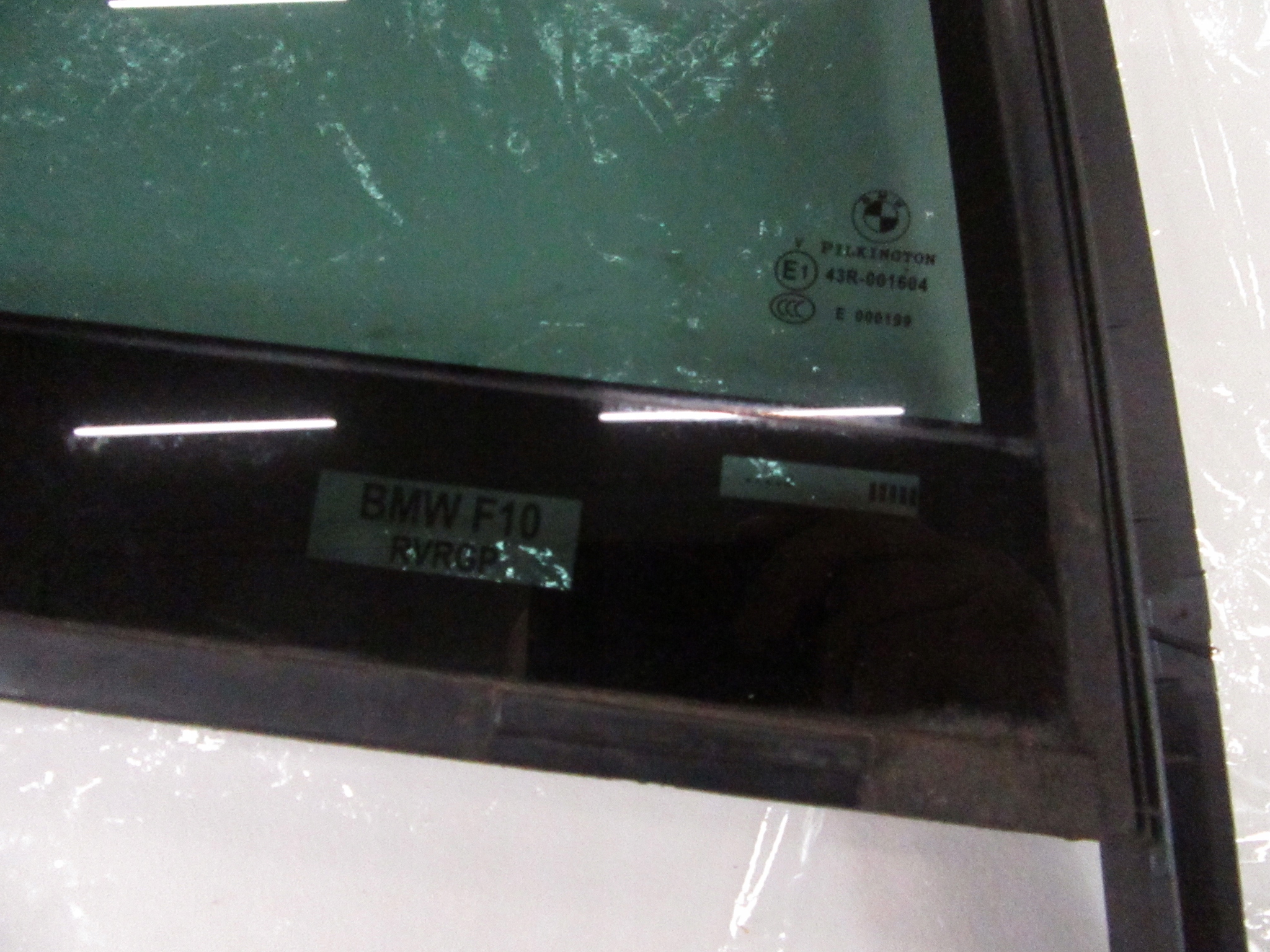 window right right rear part BMW 5 F10 sedan