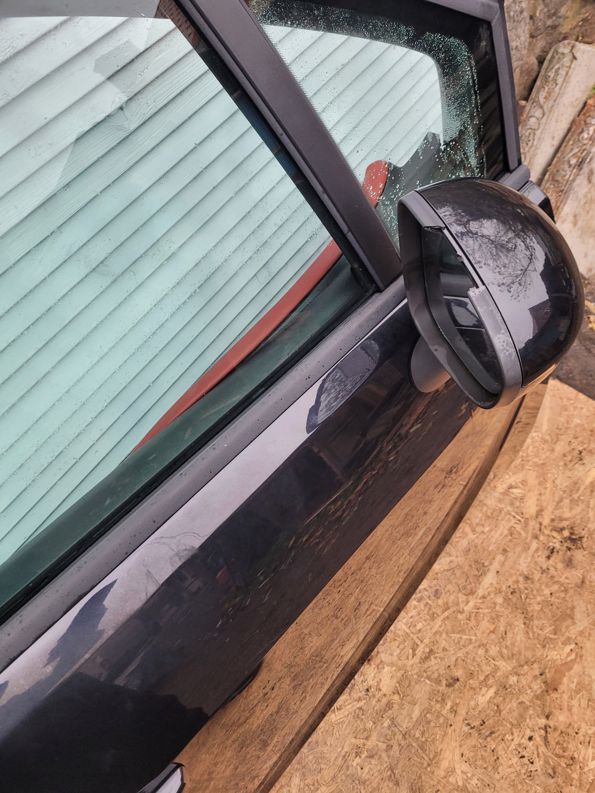 dveře přední předek pravé OPEL MERIVA B