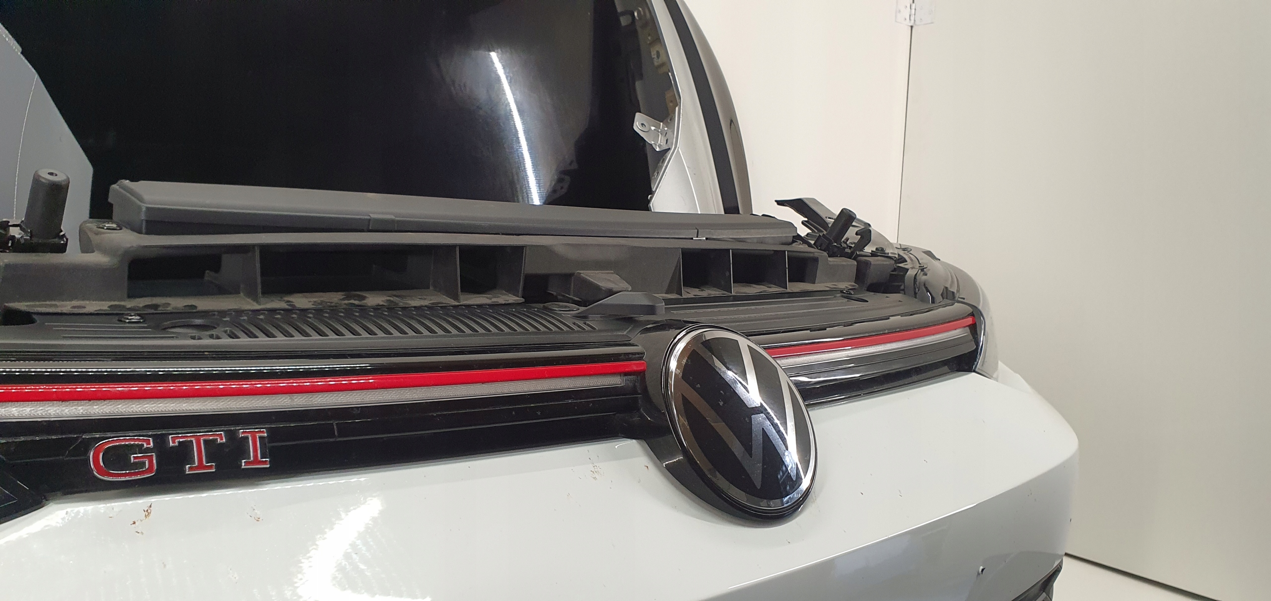 VW GOLF 8 VIII GTI KOMPLETNY PRZÓD ZDERZAK MASKA Typ samochodu Samochody osobowe