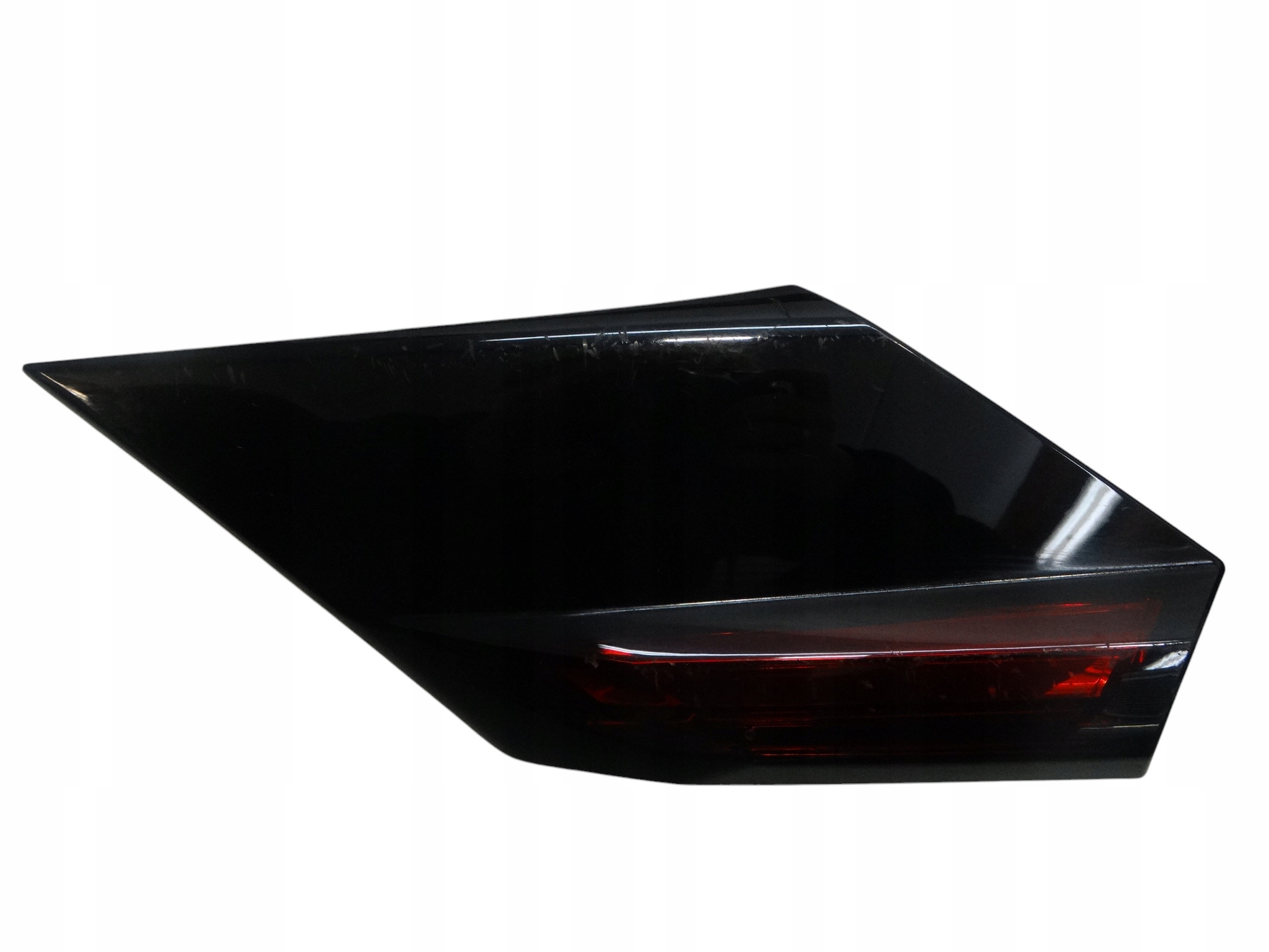 light bonnet boot left rear part CITROEN C4 III 2020R.