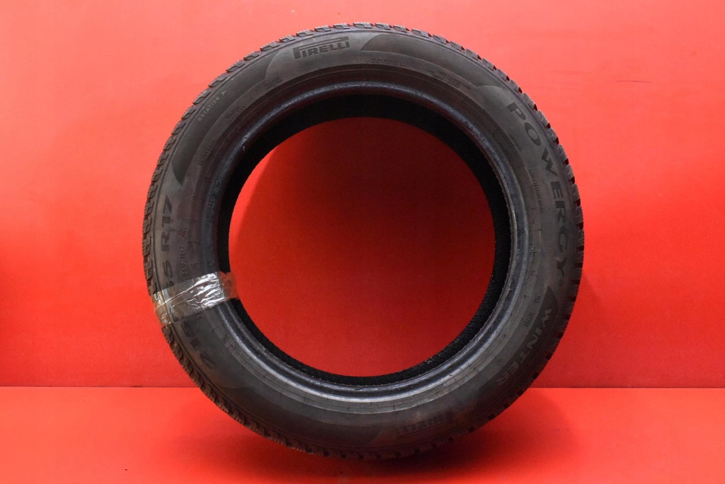 tyre tyres 2 SZT PIRELLI ZIMA 215/55/17 24R