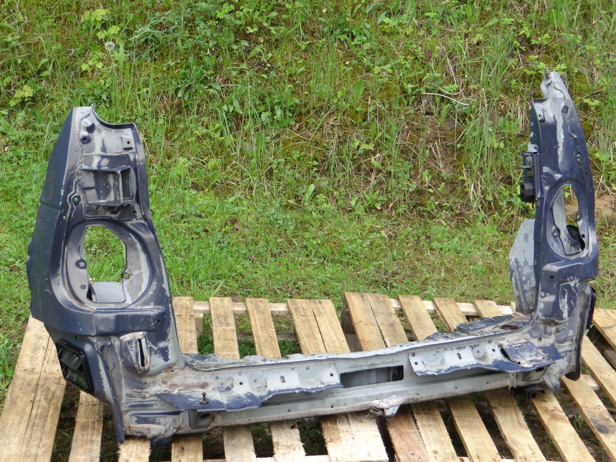 PAS TYLNY RENAULT RX SCENIC I