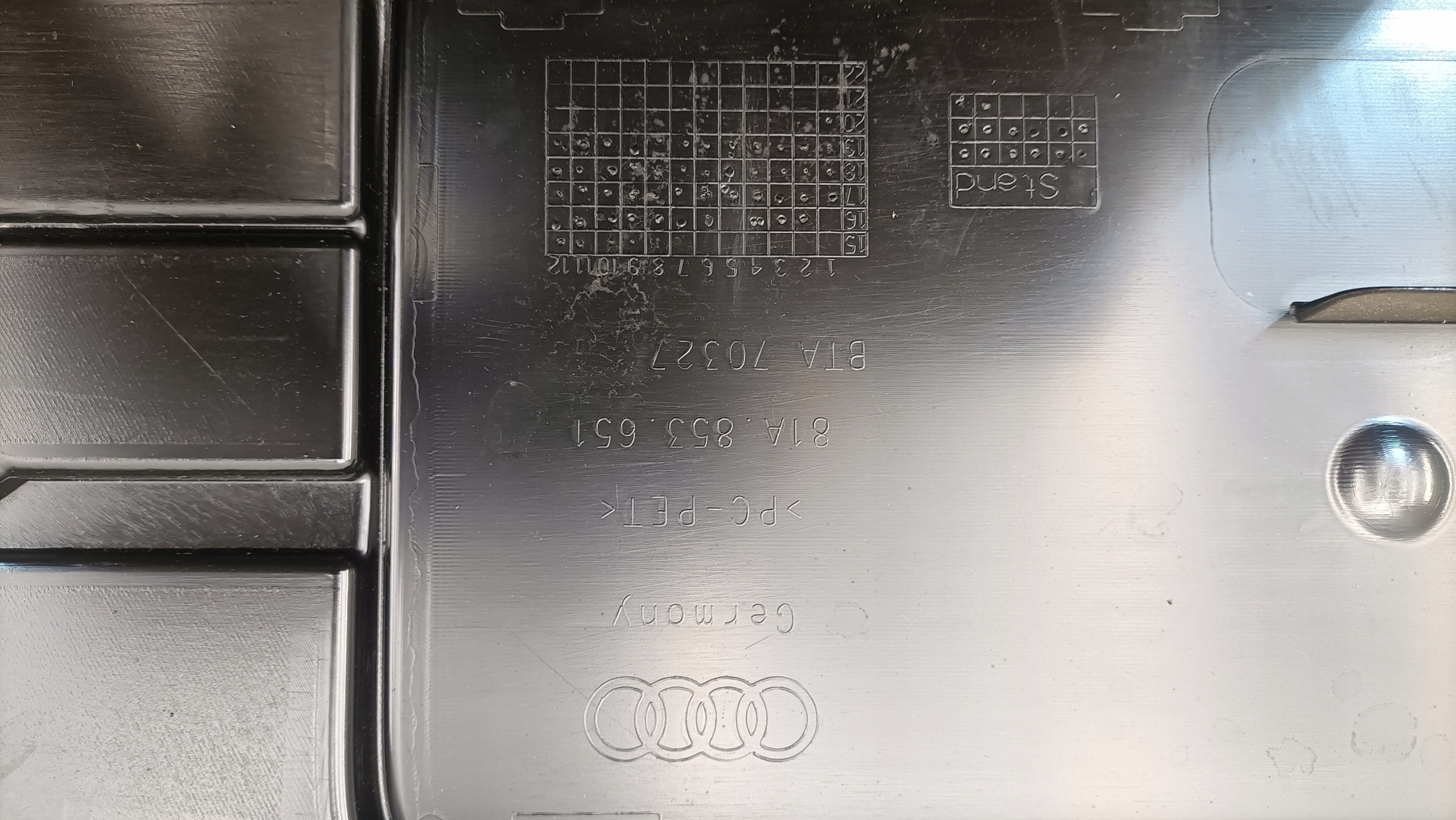 Audi Q2 Kühlergrill FRONTGRILL Kühlergitter 81A8536510G - Thumbnail 3