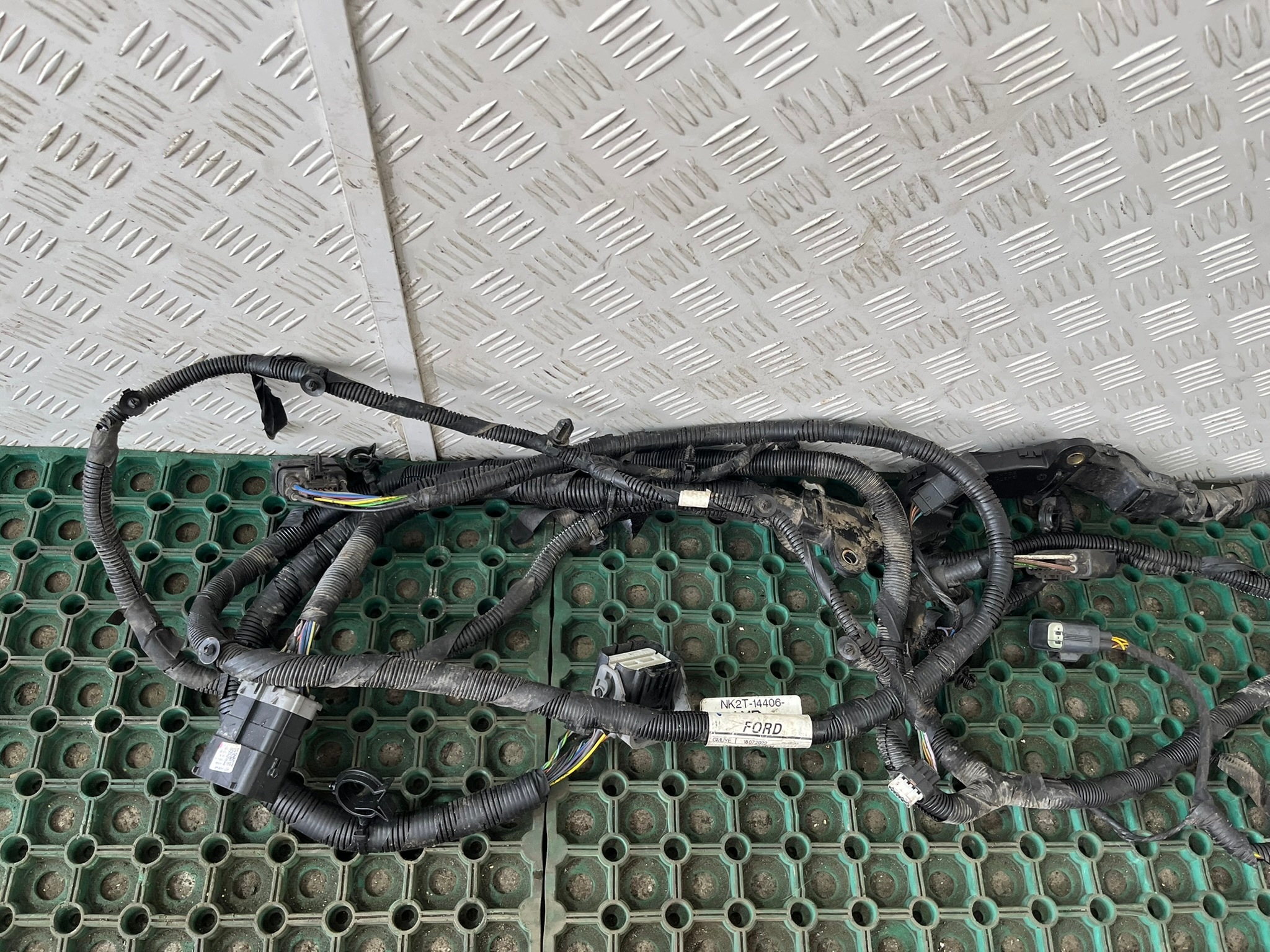 FORD TRANSIT CUSTOM LIFT 18-22 bundle chassis POMPY NK2T-14406-AMB OE