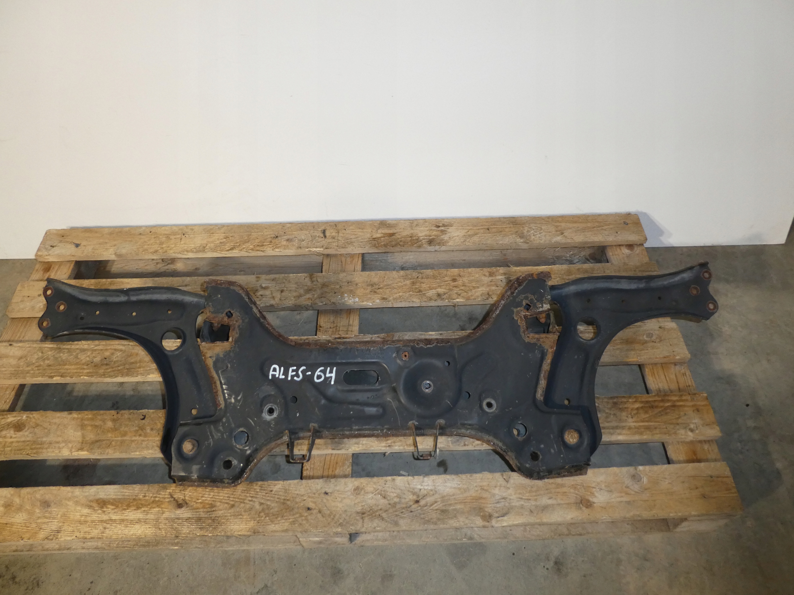 axle beam suspension beam axle beam front 6C0199315B AUDI S1