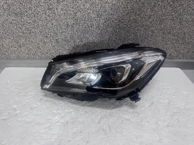 light left Mercedes CLA W117 LIFT 2018 Full Led High Performance