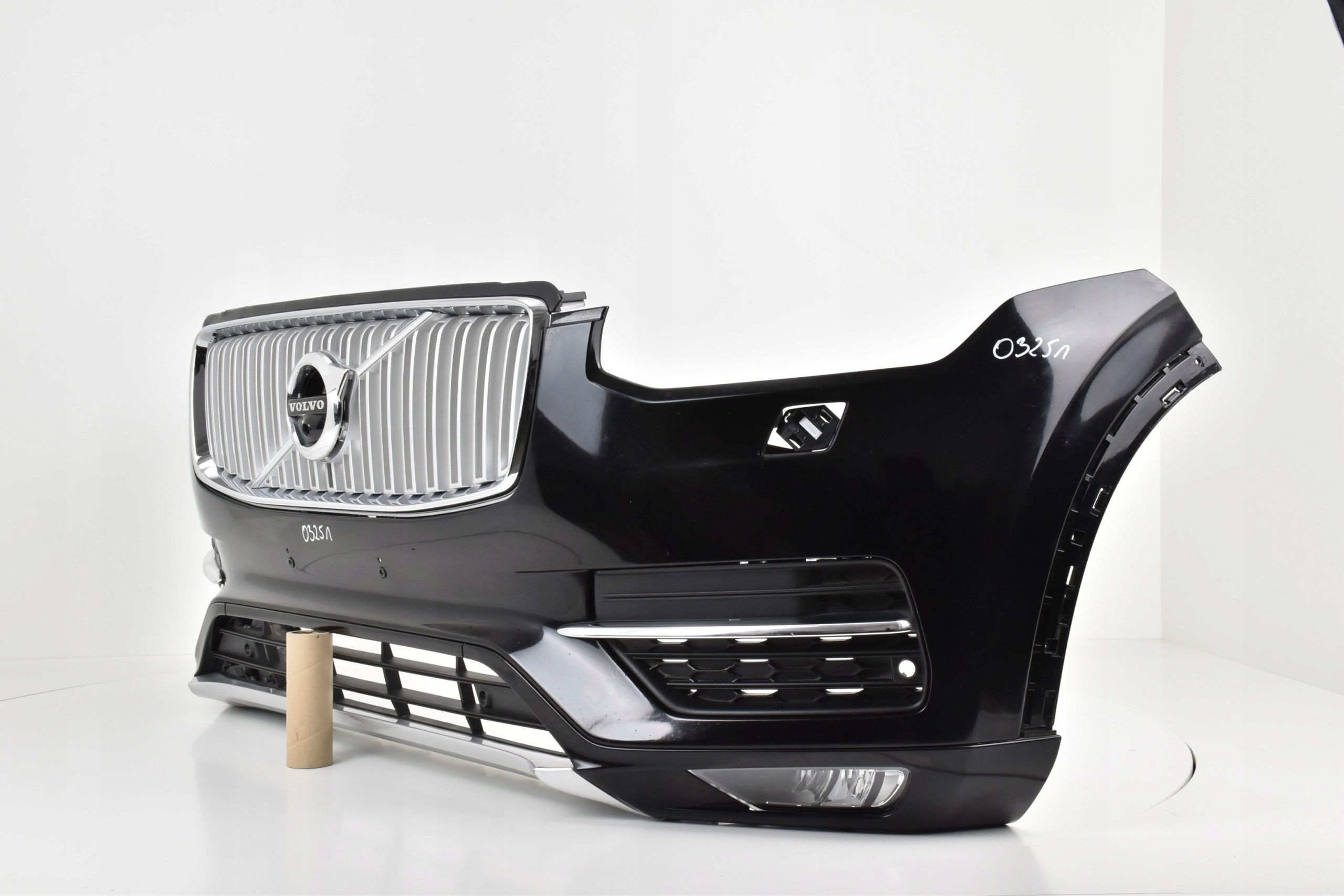 VOLVO XC90 XC 90 II PRZED LIFT 2015- ZDERZAK PRZEDNI Numer katalogowy części 03251