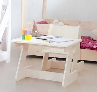 KOMPLET Krzesełko Stolik Z COCCOLONE Kod producenta 1H