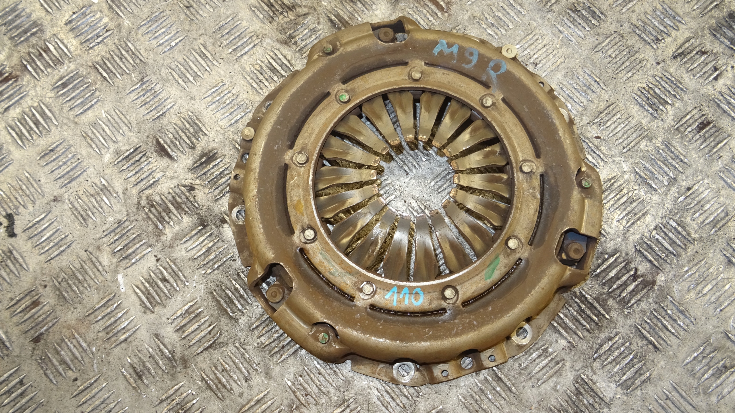 Renault OE 8200823873 wheel clutch