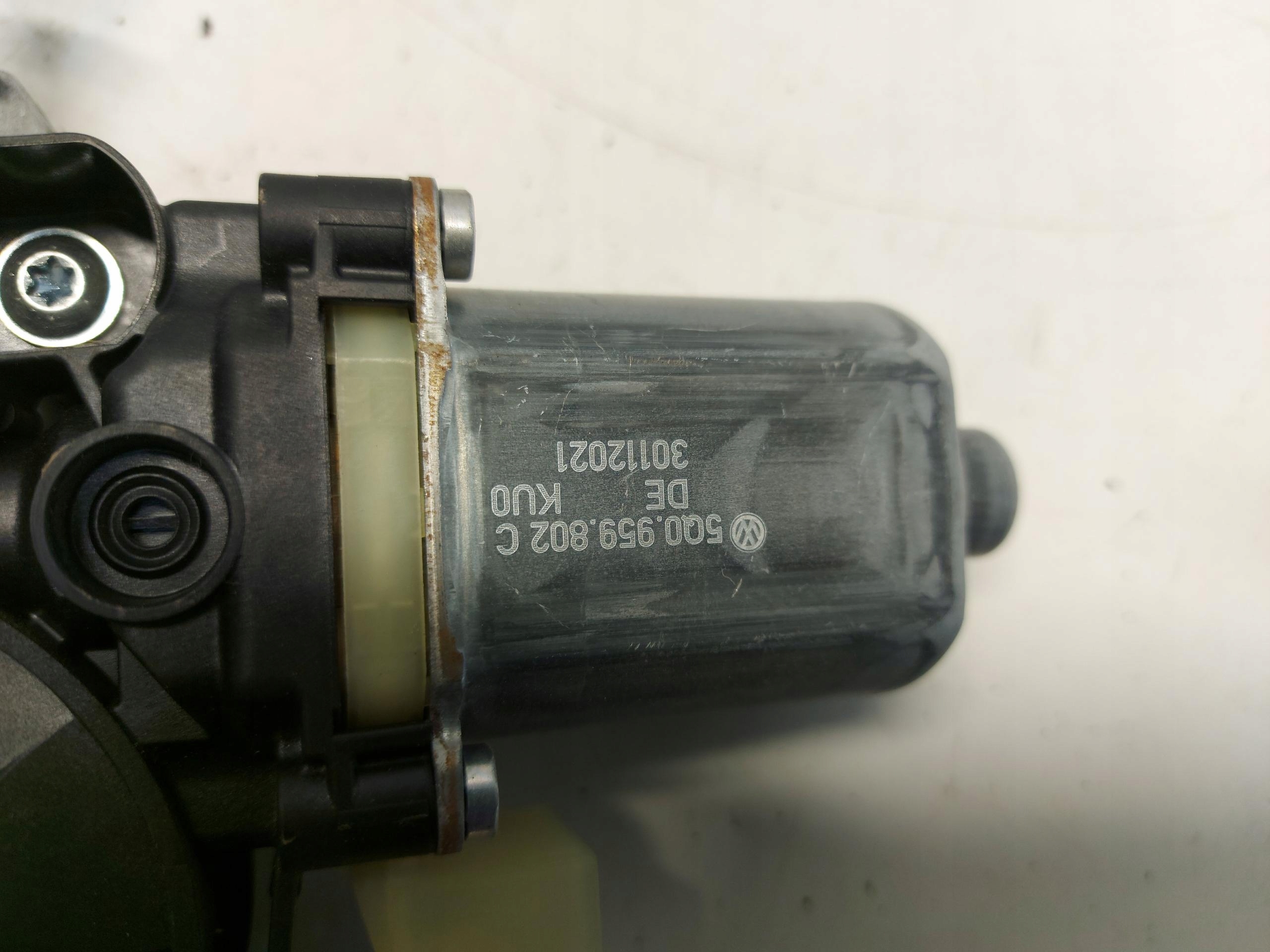 Audi A3 8Y4 HB 5D mechanism window regulator left front 8y0837461