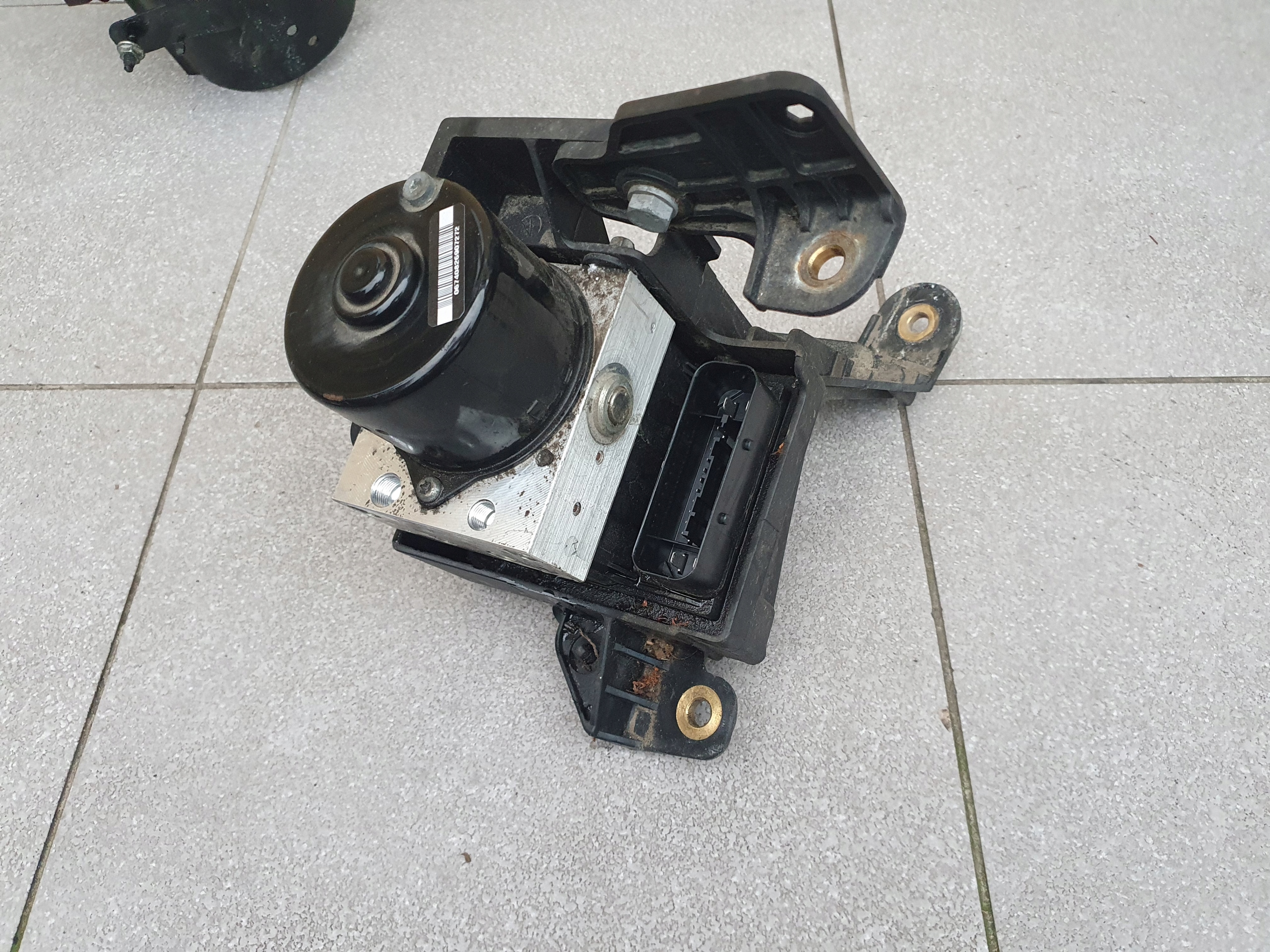 13246535 - Насос ABS Opel Astra H Zafira B II 1.9 CDTI