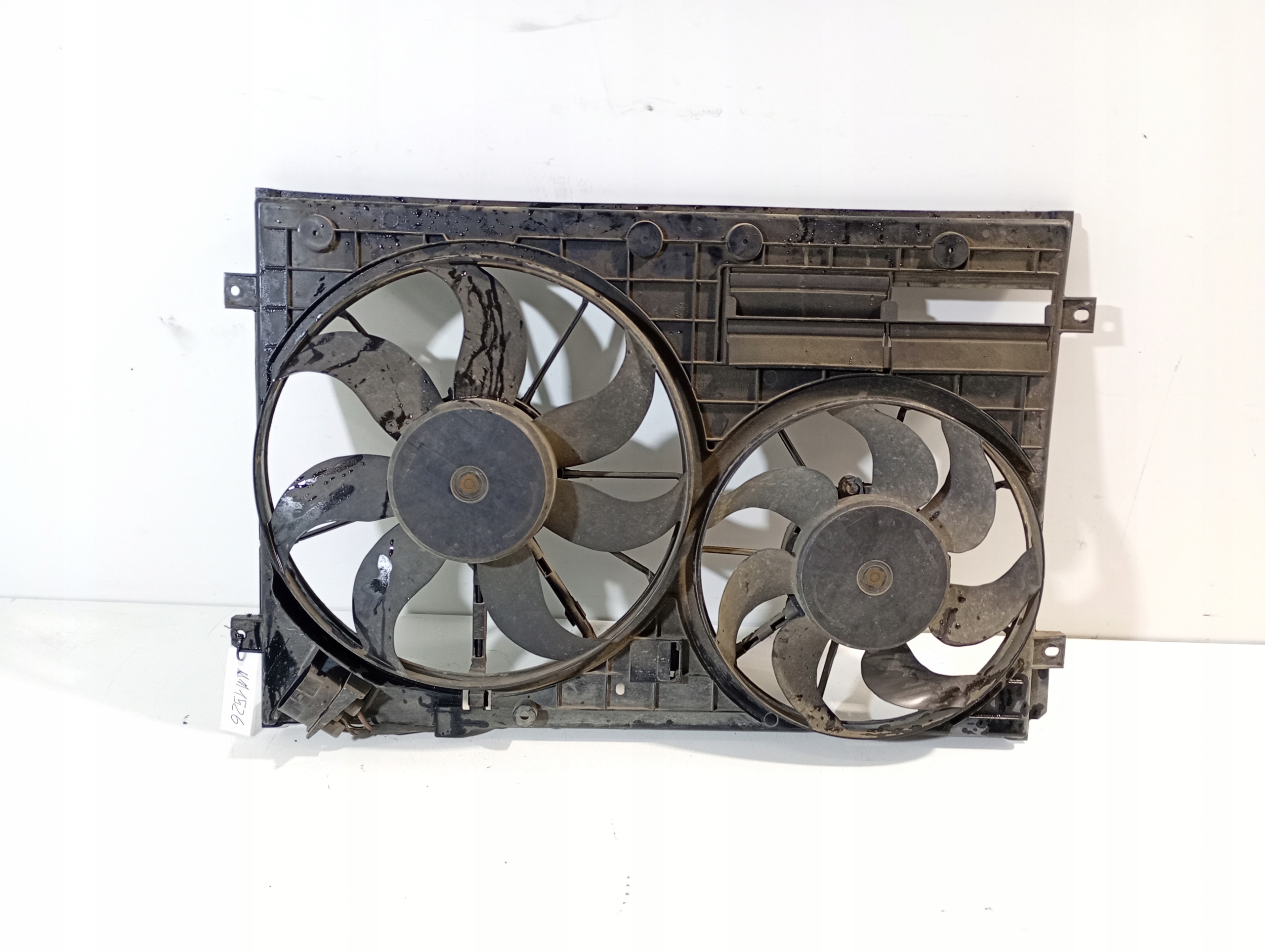 VW Passat B6 05-10 ventilátor MOTORU chladiče 2.0 TDI