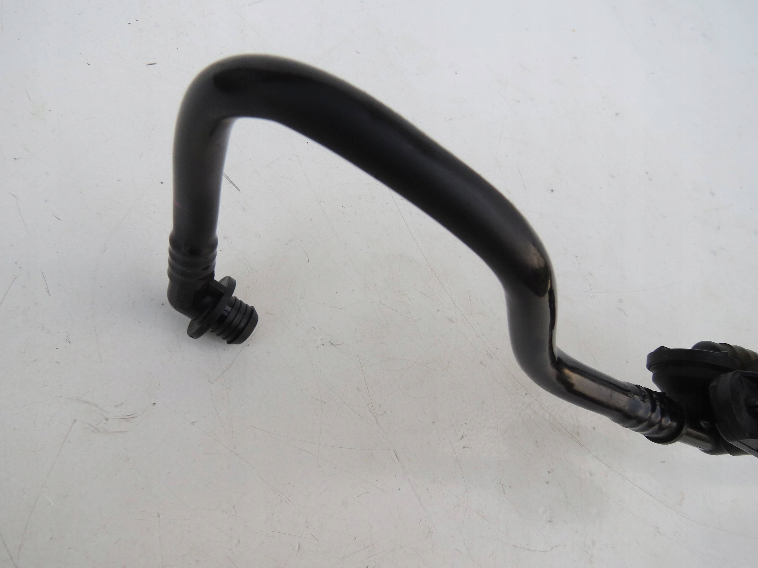 prijenos vakum serva PORSCHE CAYENNE 4.5 V8 7L0611932