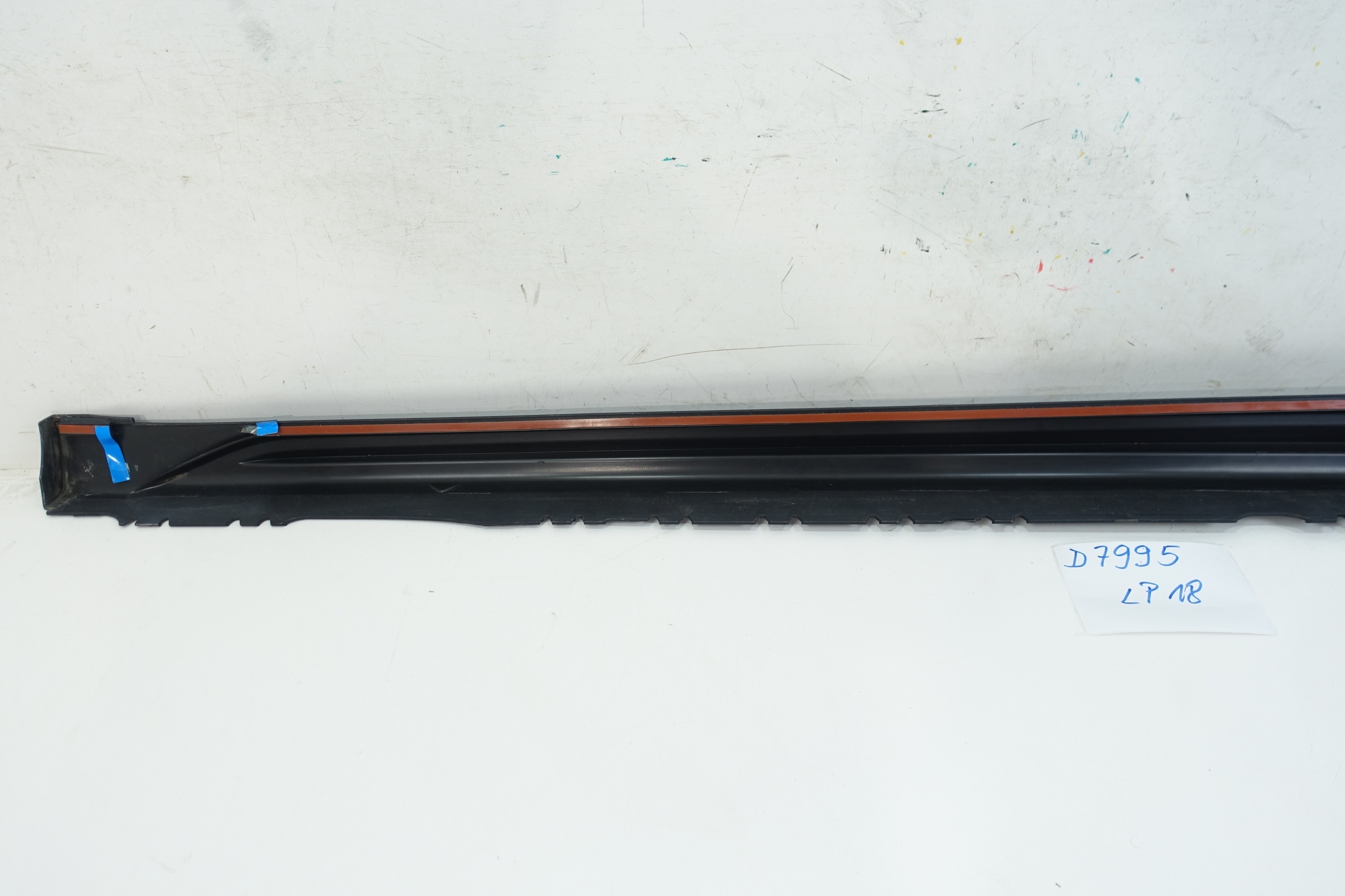 moulding threshold right AUDI A4 B9 LIFT KOMBI ALLROAD