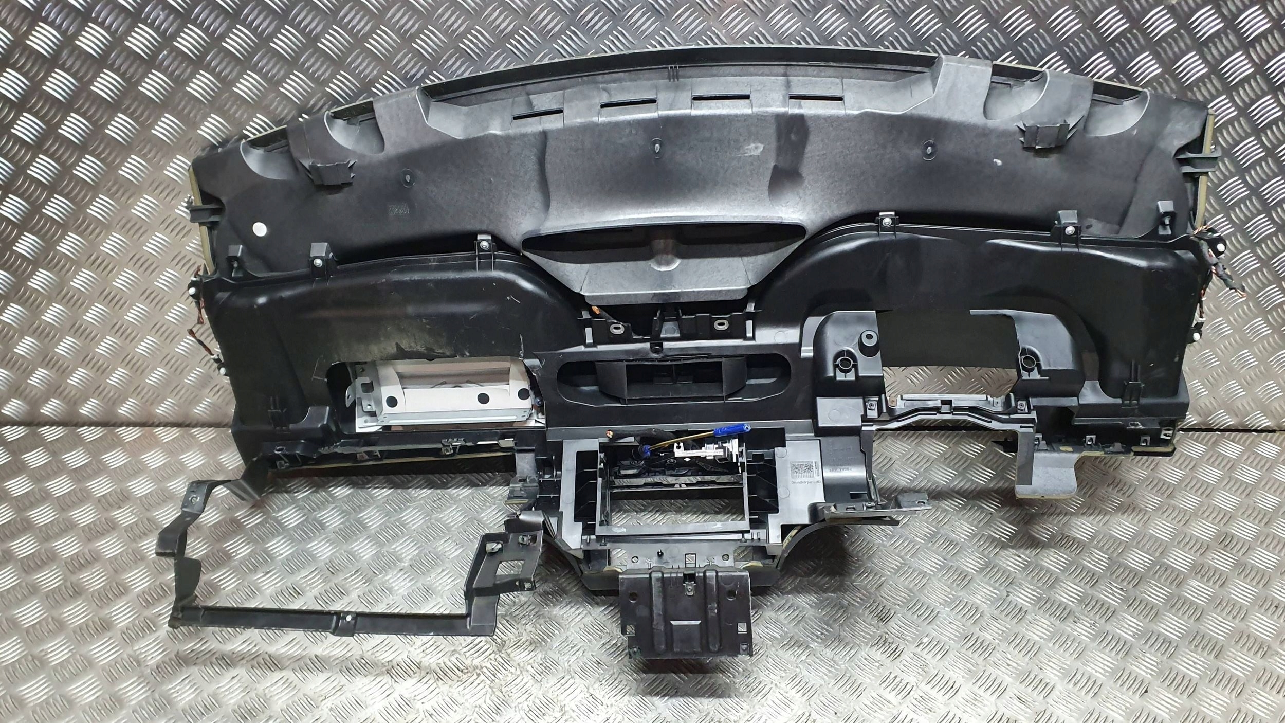 dashboard instrument panel cockpit VW TOURAN 03- 1T1857091