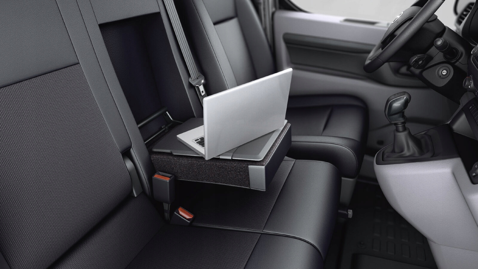 Pokrowce miarowe TOYOTA ProAce 2 2016-2022 Producent LOGO POKROWCE