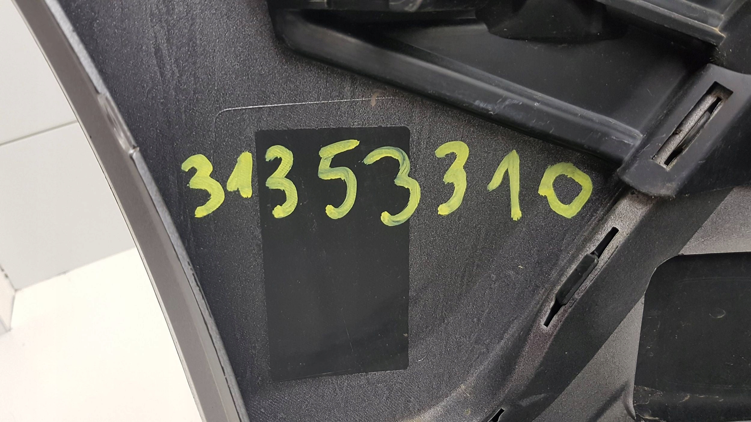 VOLVO V40 XC40 CROSSCOUNTRY 2012 bumper front 31353310