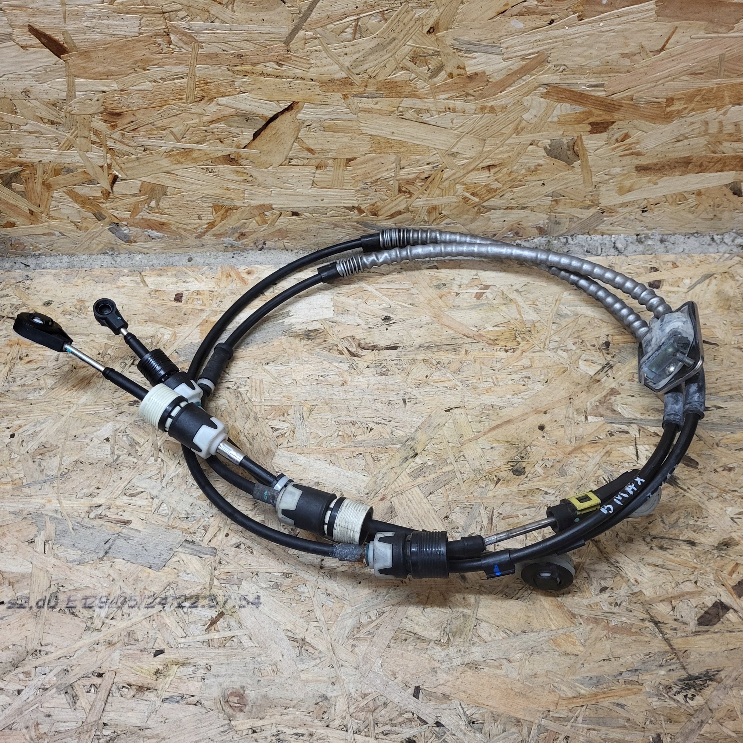 FORD B-MAX 12-19R 1.0 ECOBOOST Bowdenzug Schalt getriebe