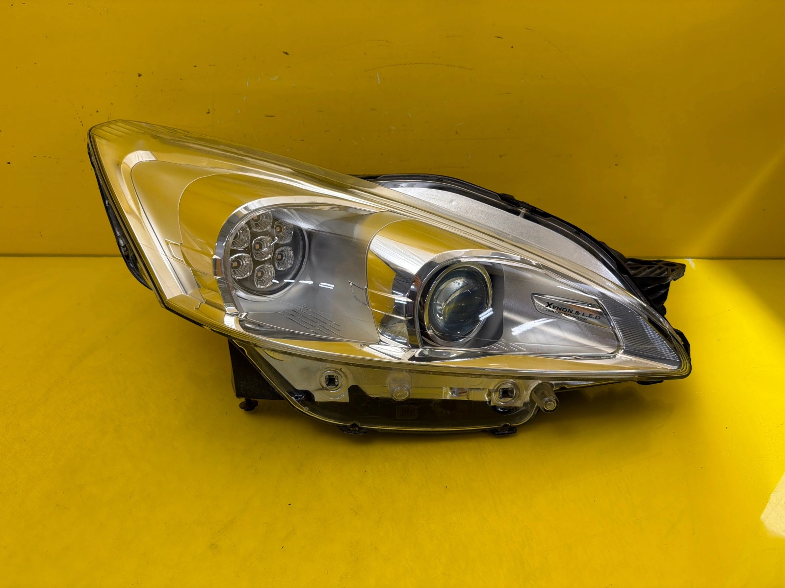 light right front Peugeot 508 2010-2014 Xenon Led 9676591480