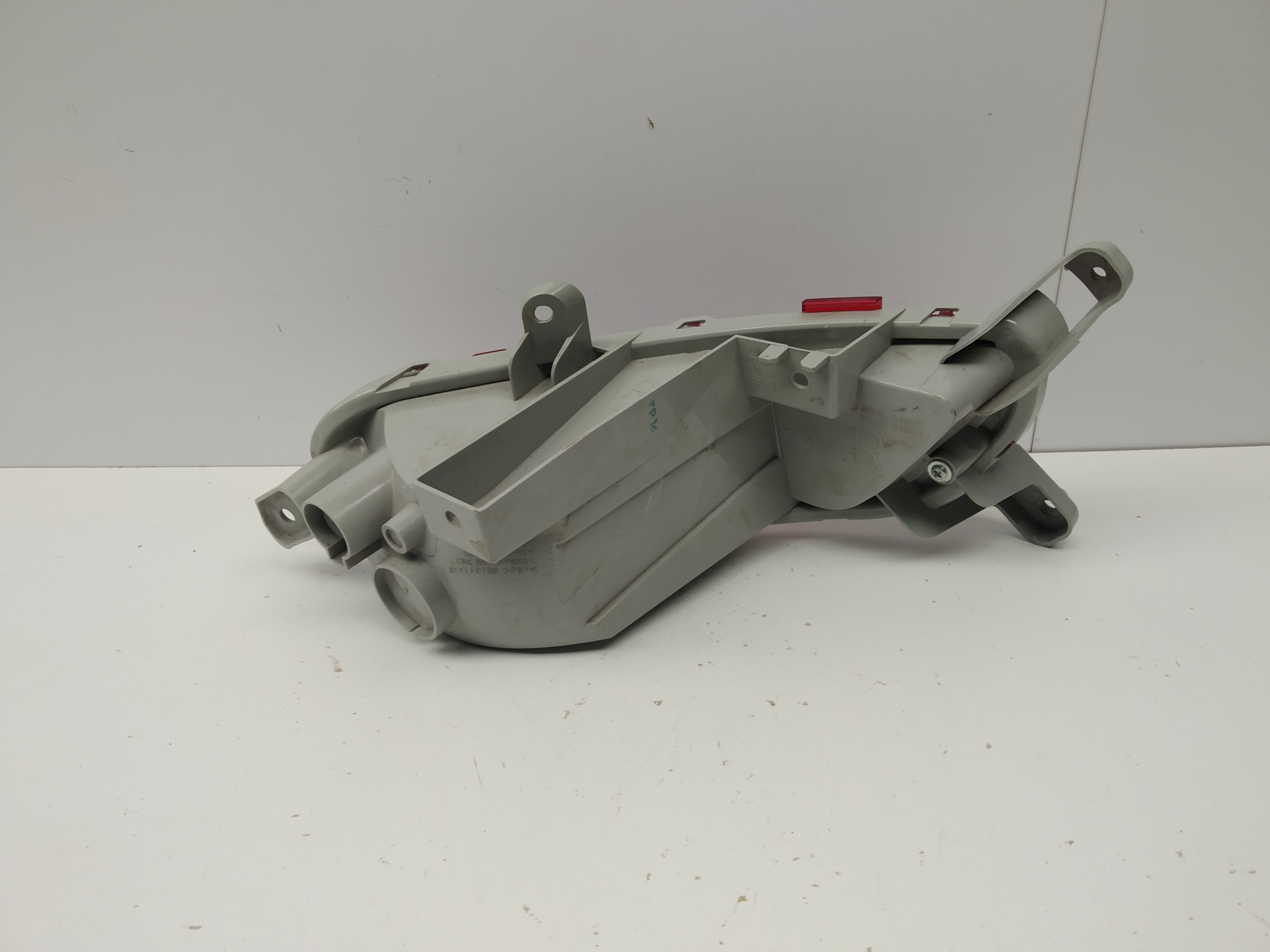2014r + Mazda Cx3 light light odblask right w bumper rear part original