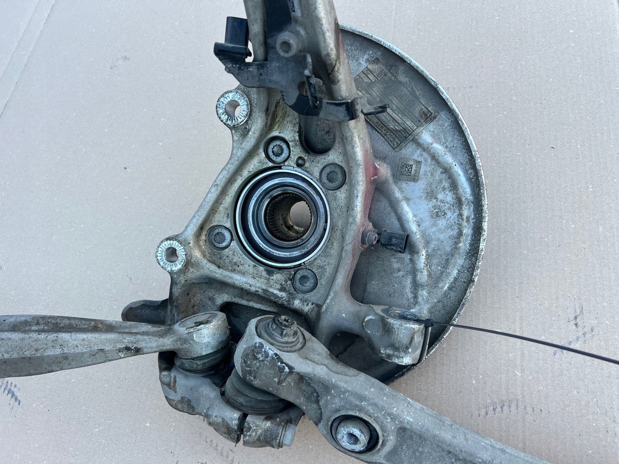 AUDI Q5 80A swing left left front 80A407559