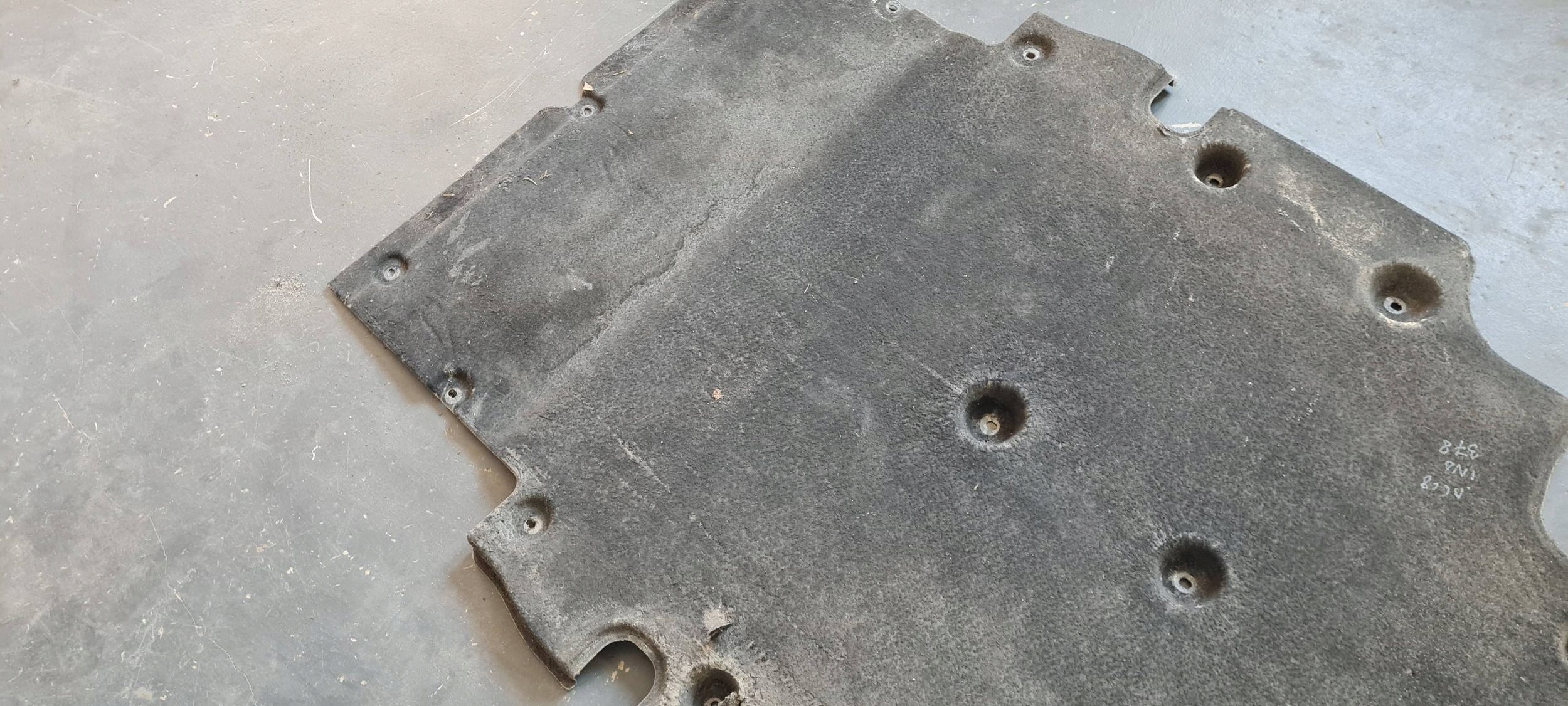 A6 C8 4K cover cover below engine chassis lower 4K0863821H