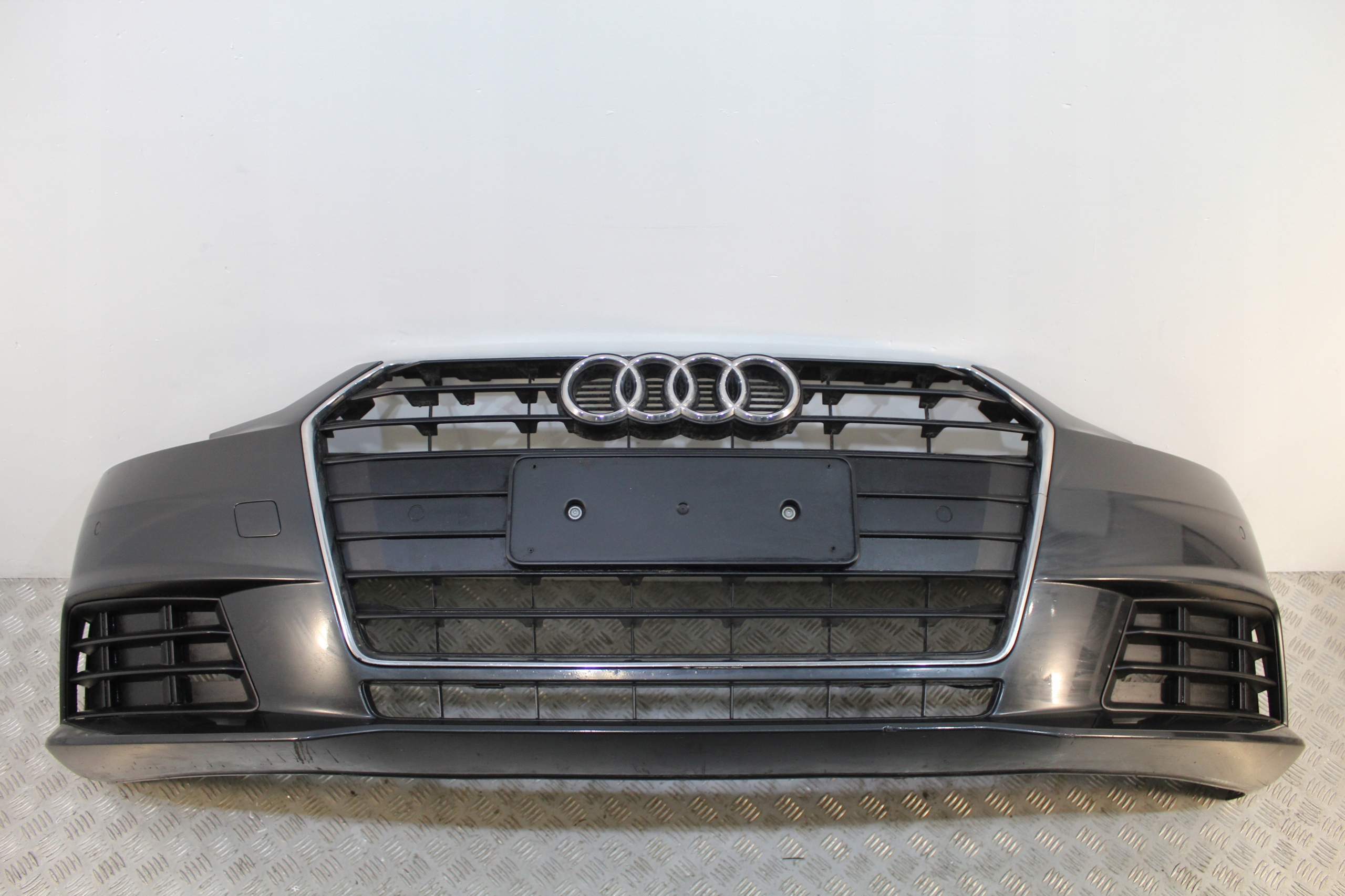 bumper front 4X PDC AUDI A4 B9 8W0 8W9