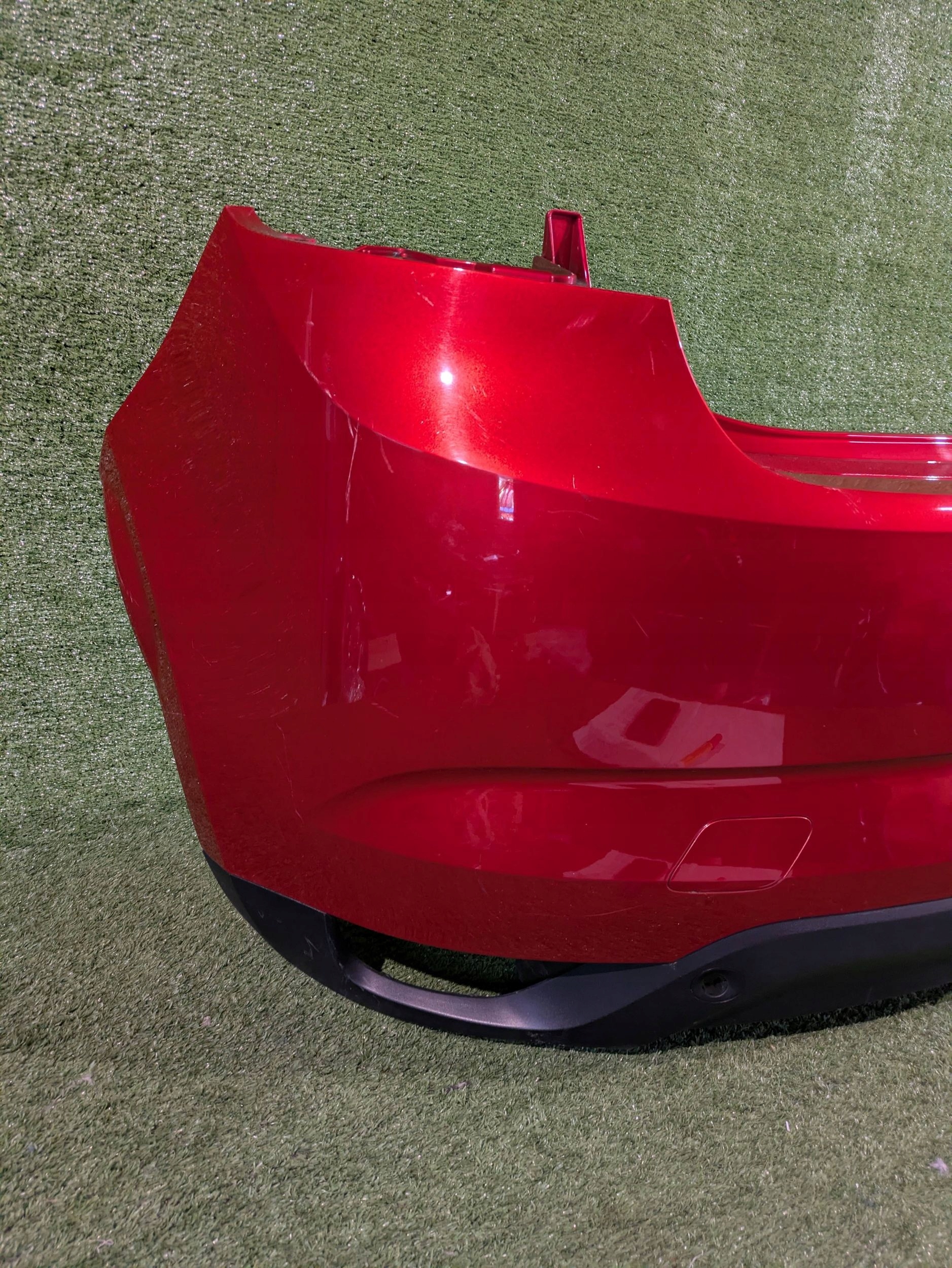bumper rear RENAULT MEGANE IV HB NR.8500