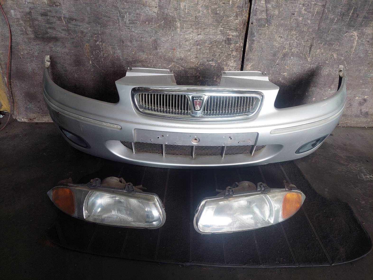 bumper front + light left front + right front ROVER 200 III MNX