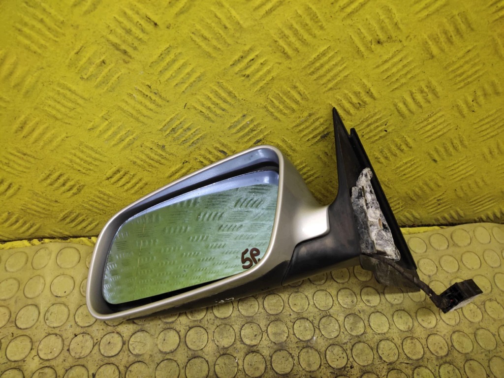 AUDI A3 8L mirror left 5 PIN